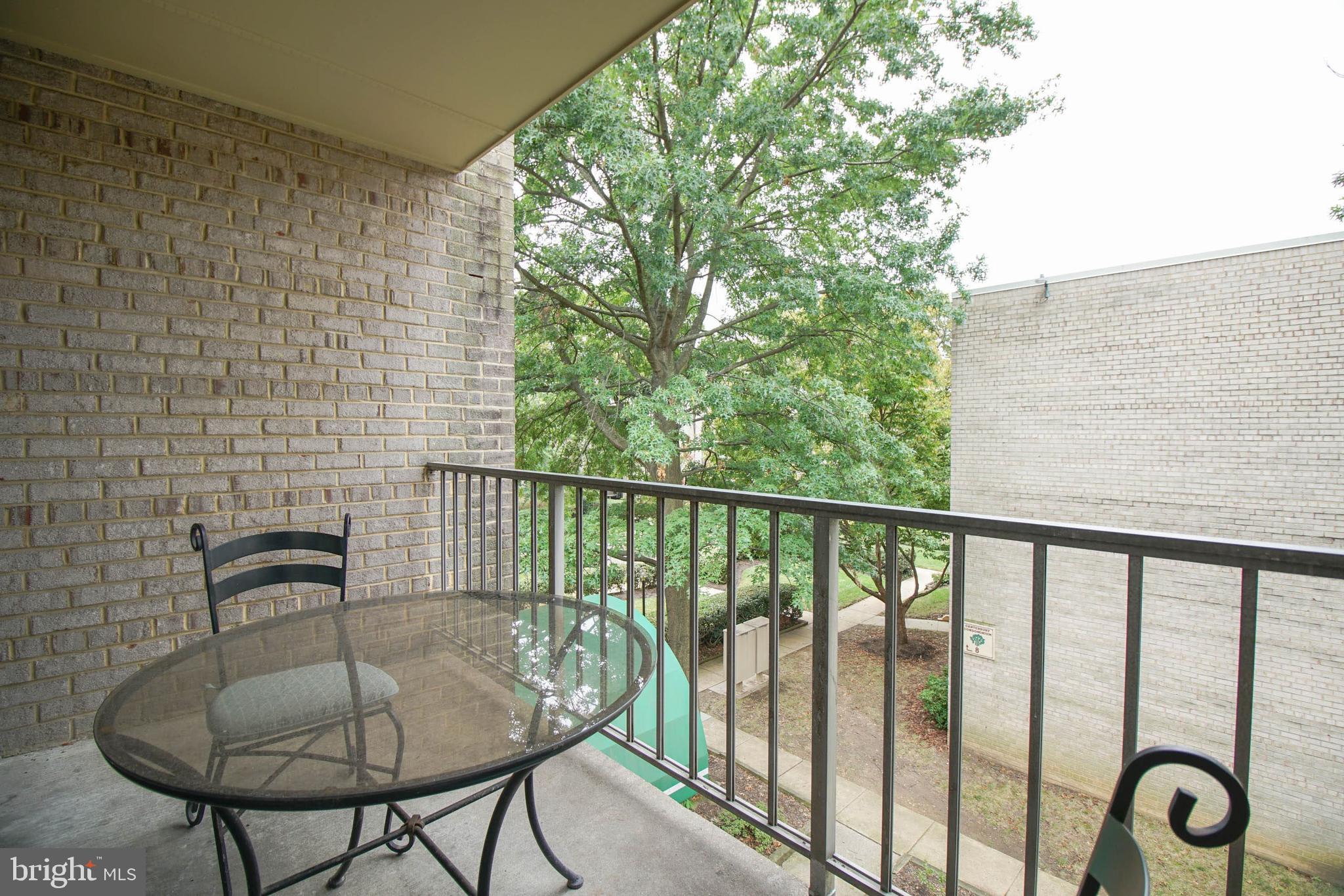 CANTERBURY SQUARE - Residential