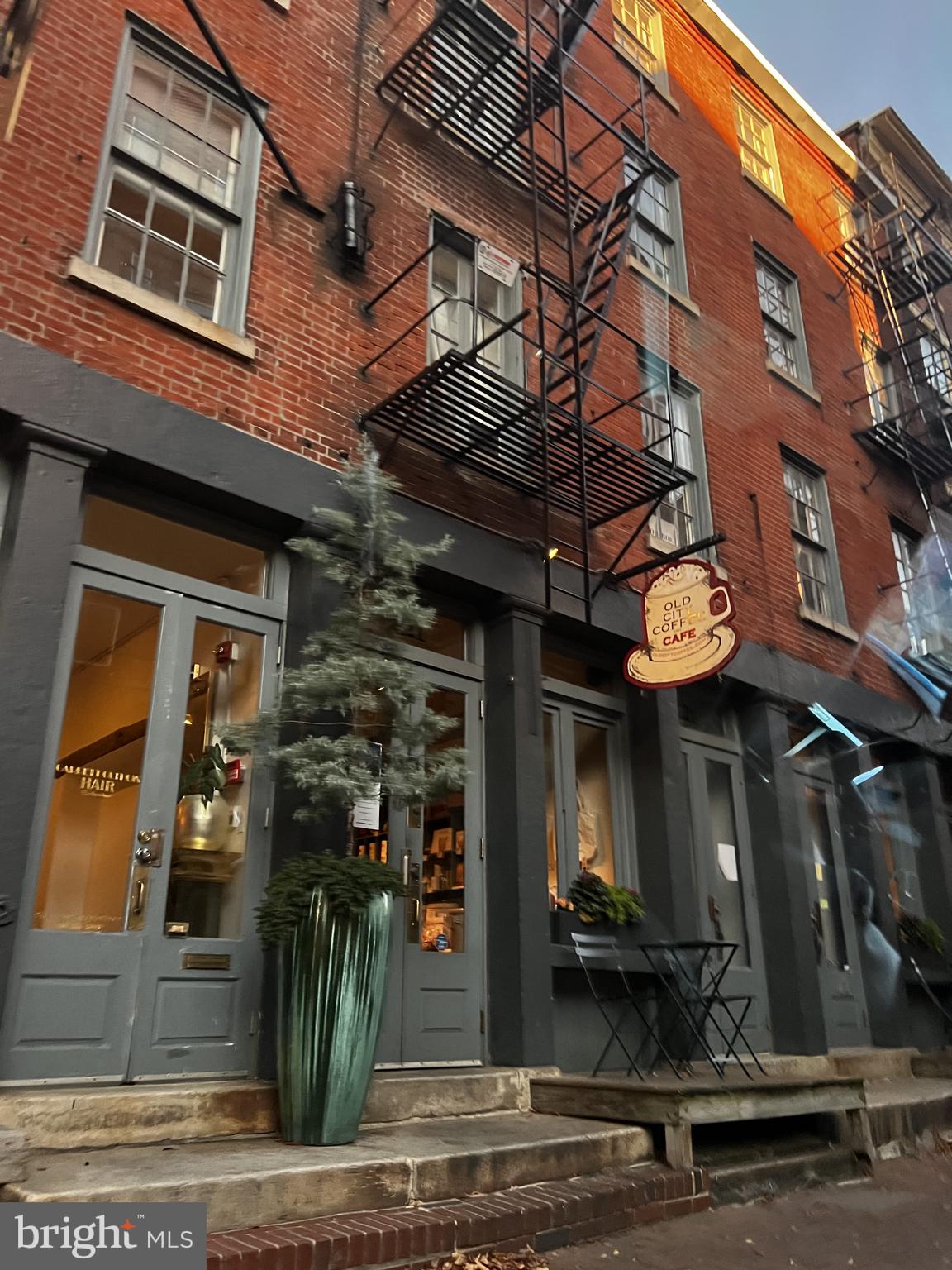 OLD CITY - Residential
