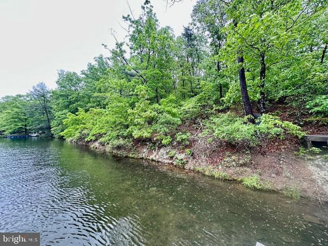LAKE HOLIDAY ESTATES - Land