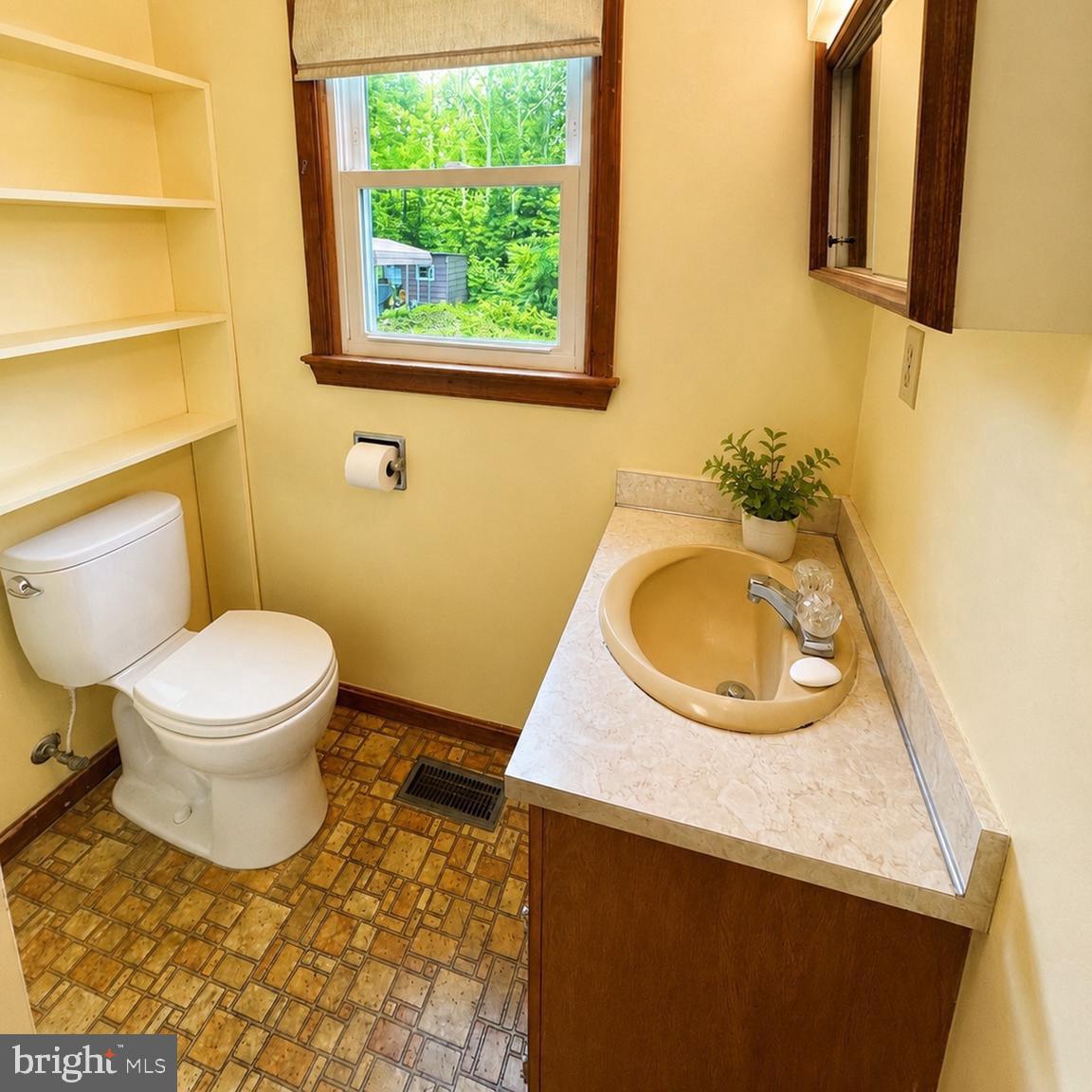 LOWER VALLEY - Residential