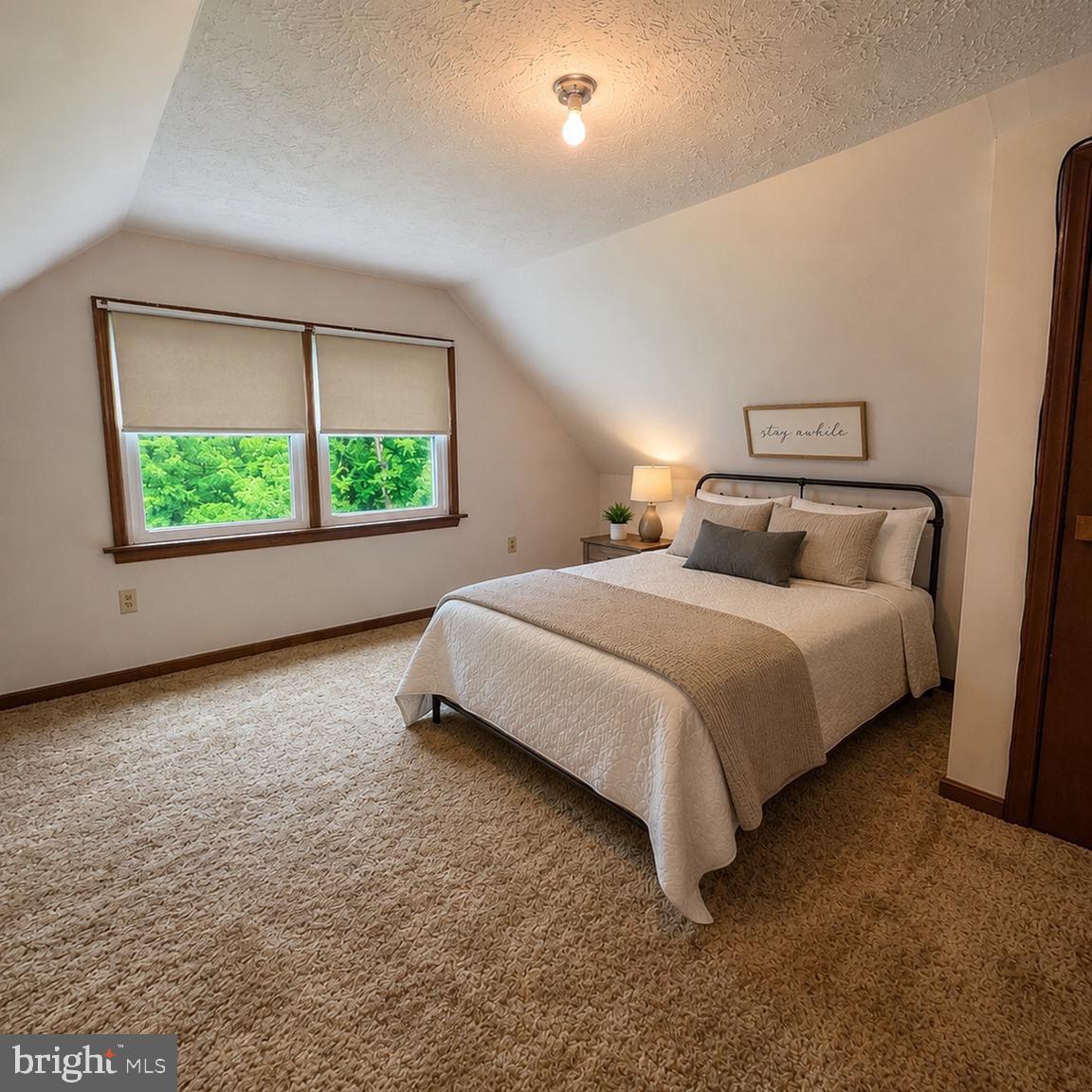 LOWER VALLEY - Residential