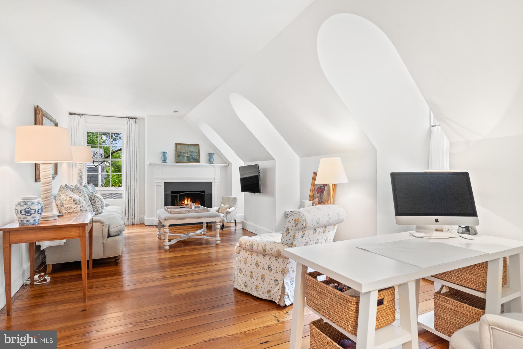 GEORGETOWN - Residential