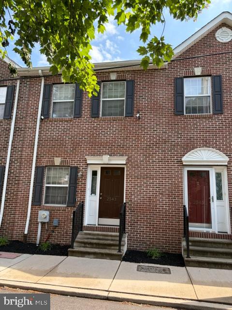 PORT RICHMOND - Residential