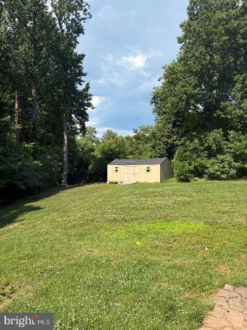 THE HIGHLANDS - Residential