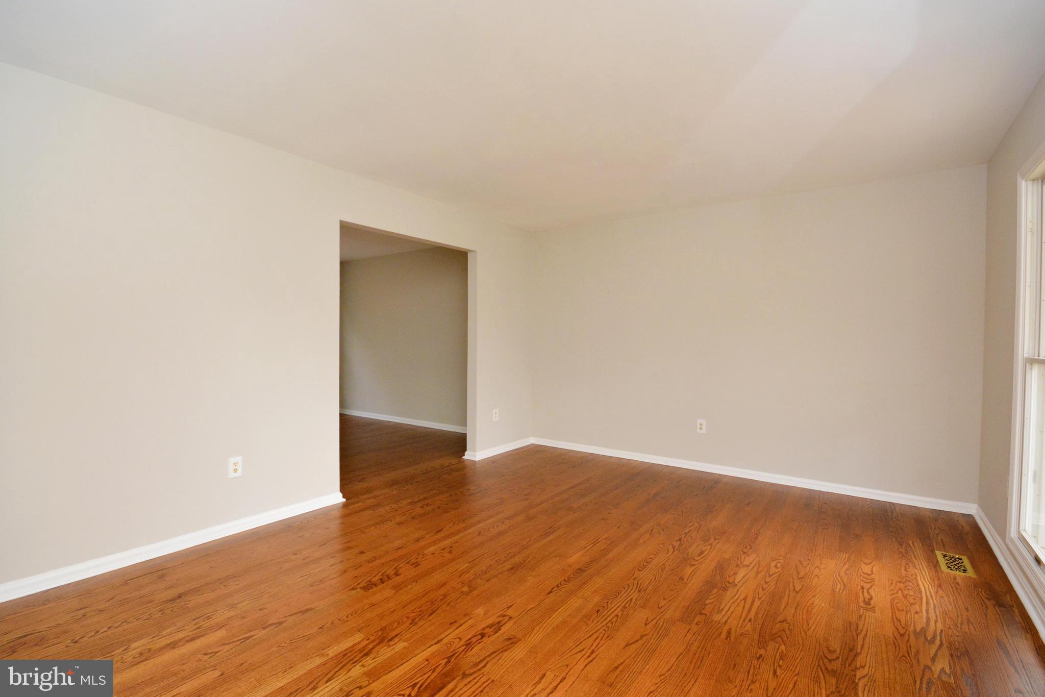 HUNT MEADOW - Residential Lease