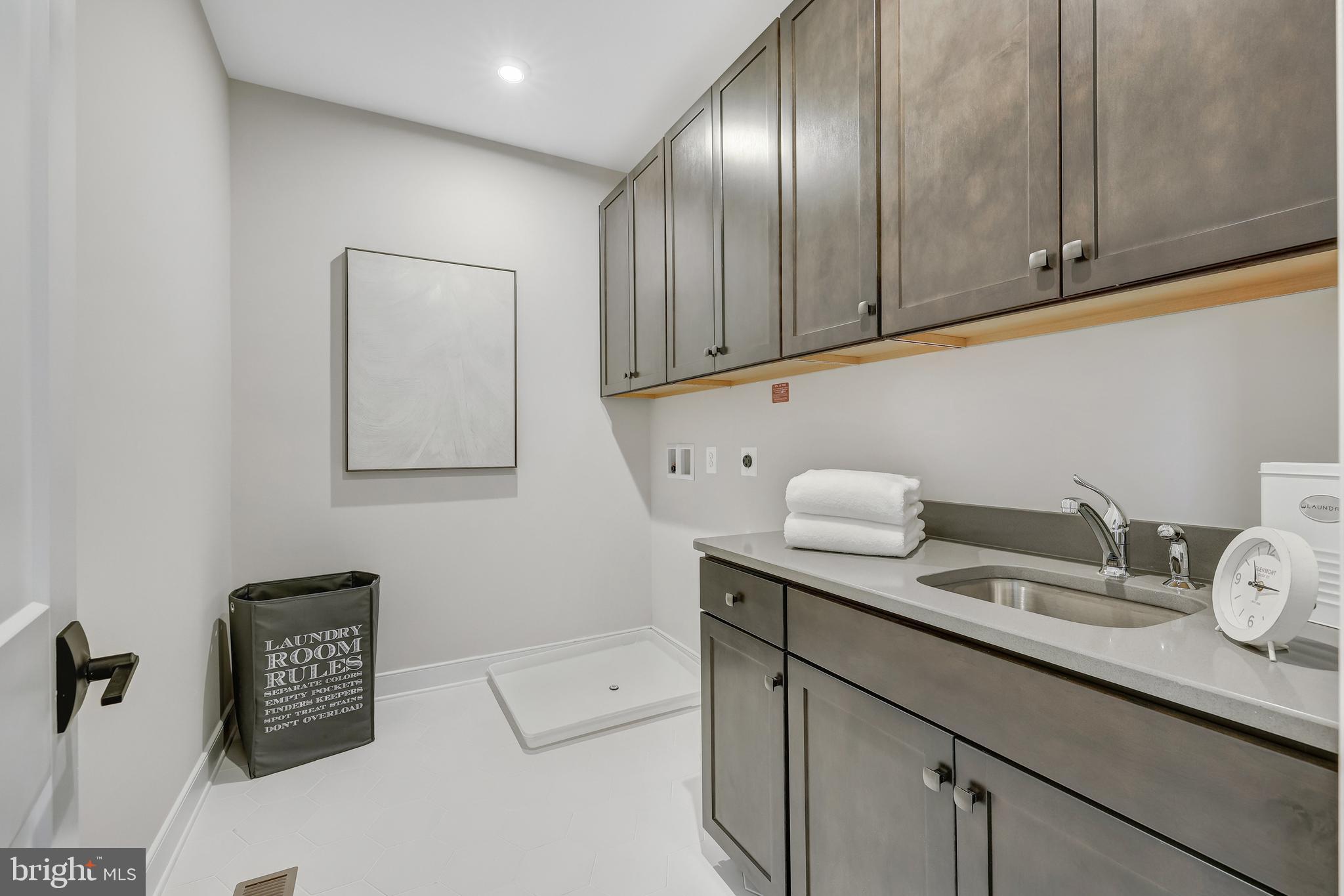 NORWOOD - Residential