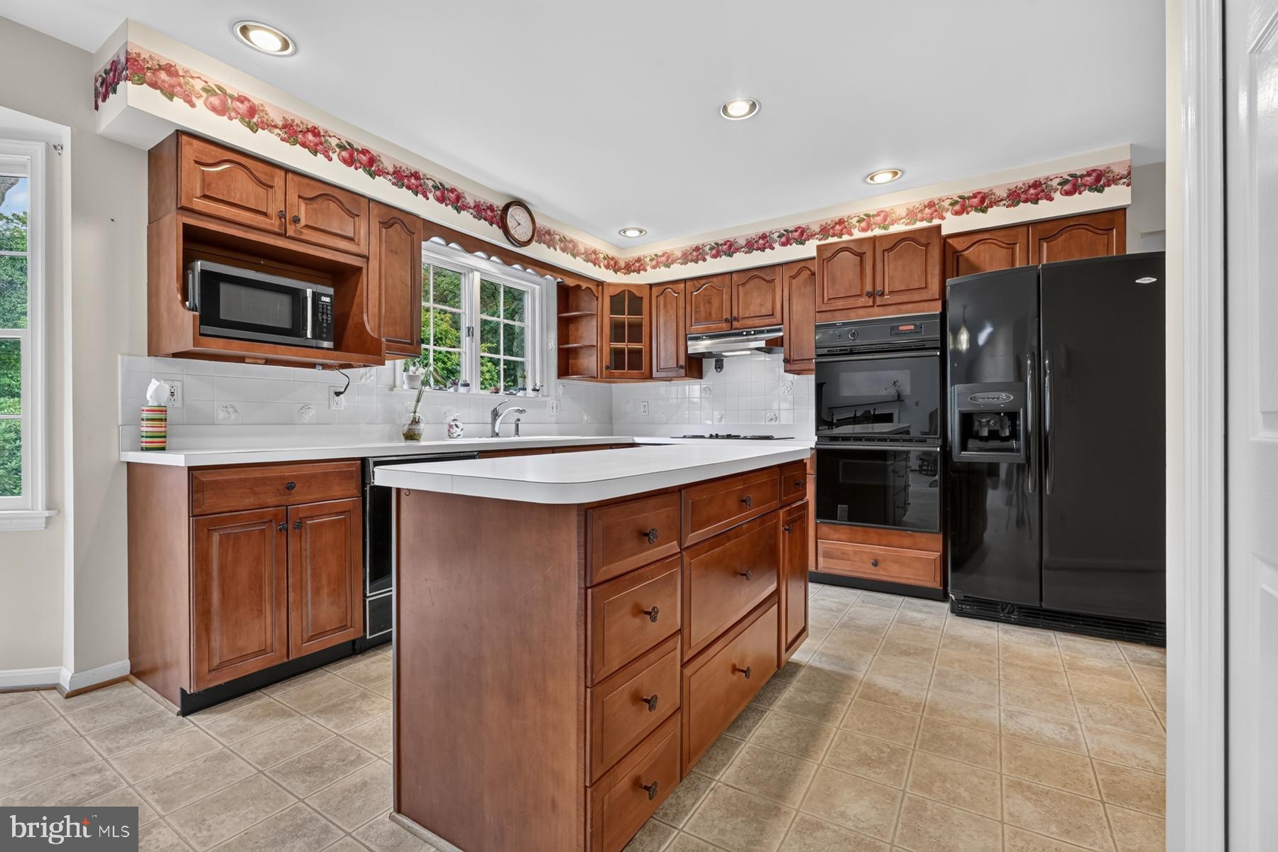 WINDERMERE ESTATES - Residential