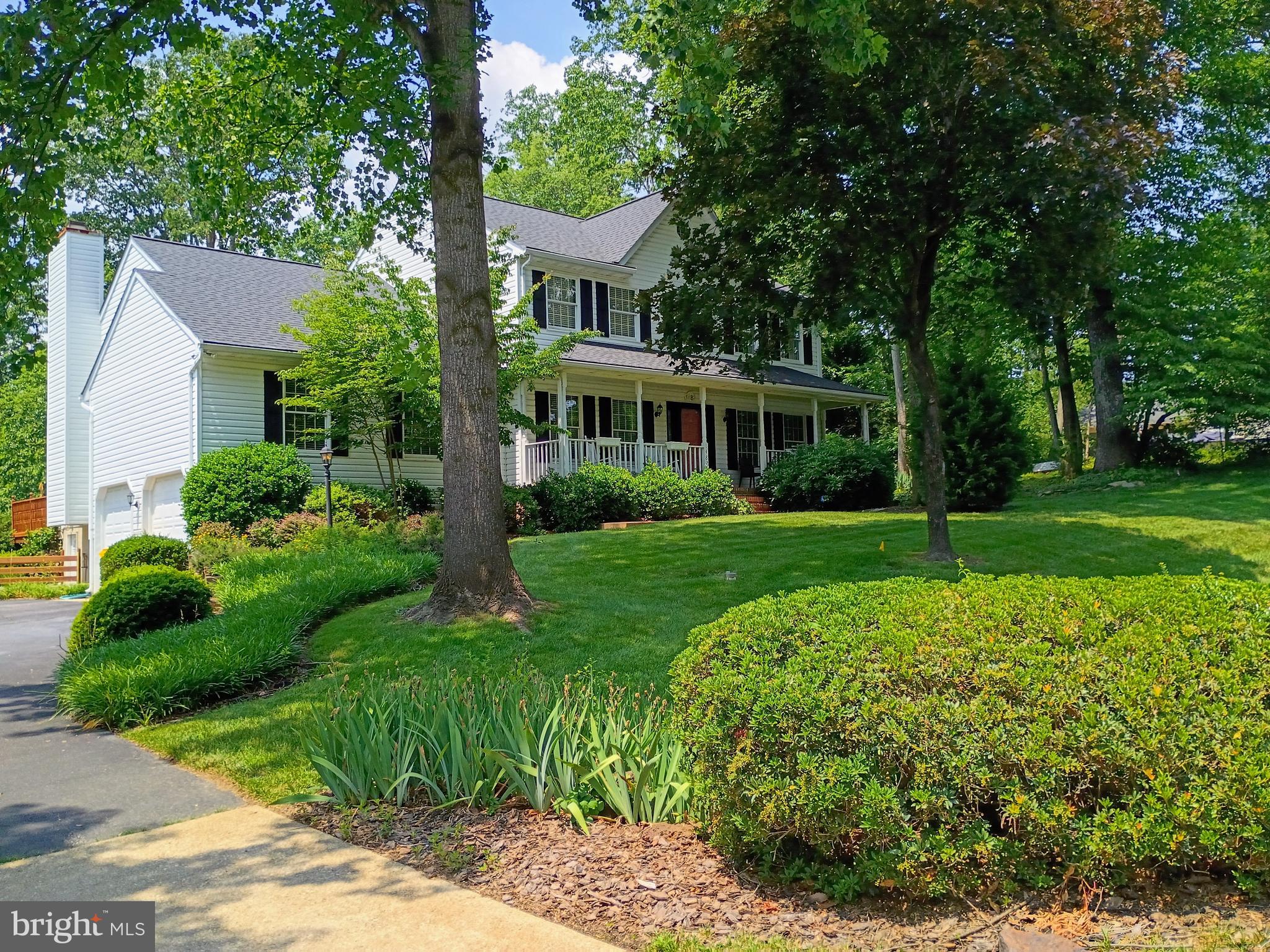 WINDERMERE ESTATES - Residential