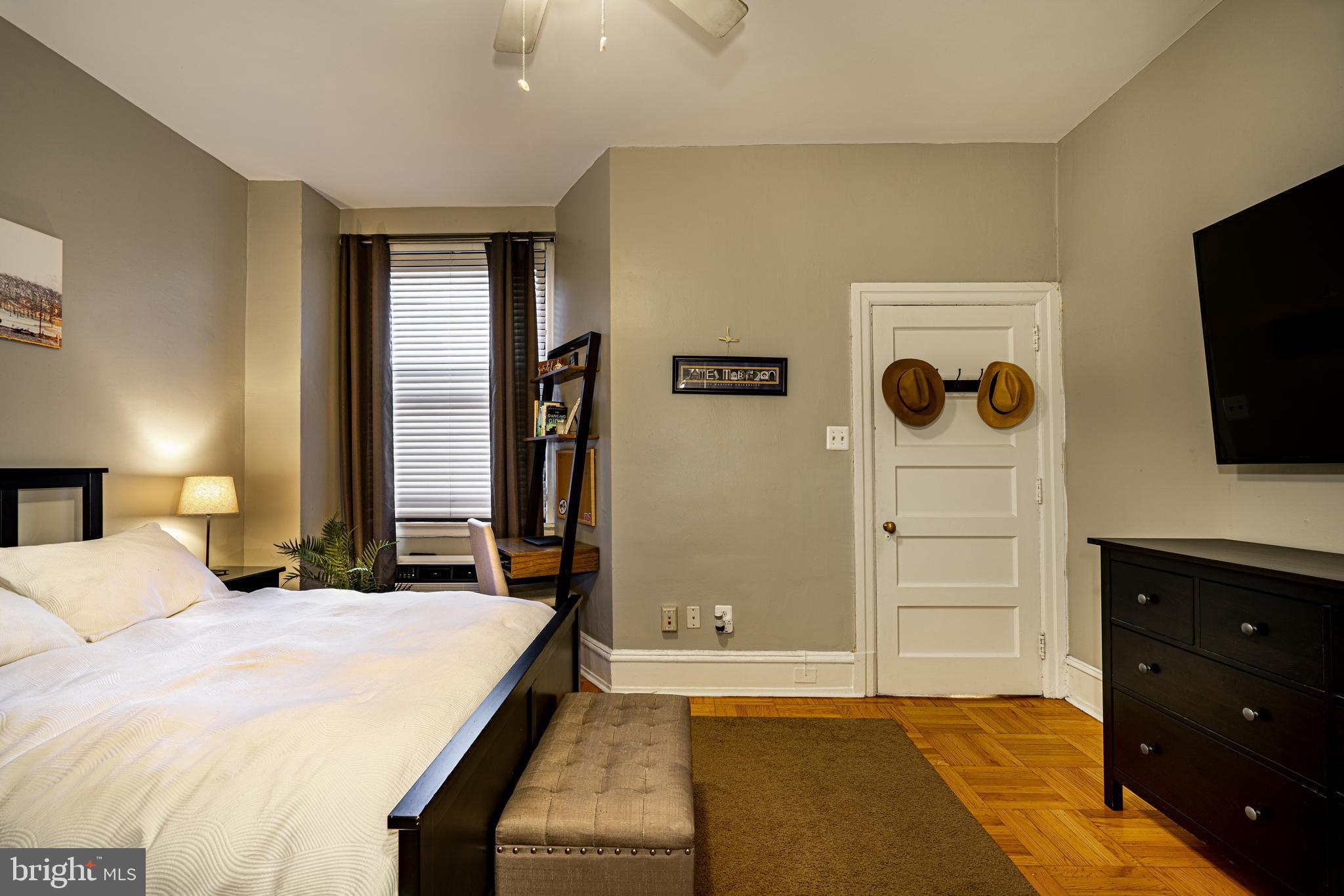 AVENUE OF THE ARTS - Residential