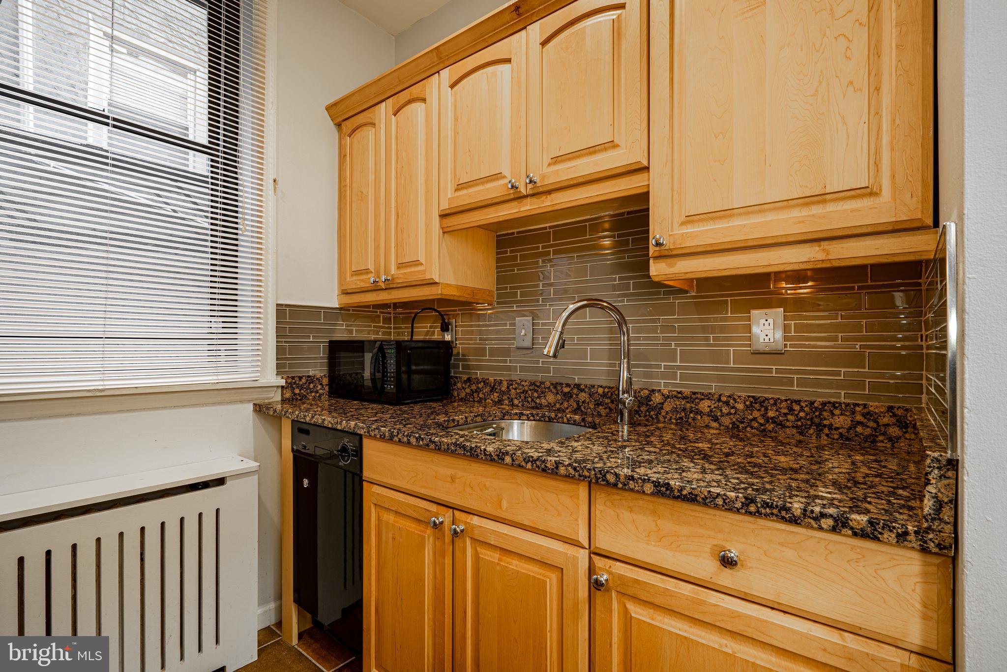 AVENUE OF THE ARTS - Residential