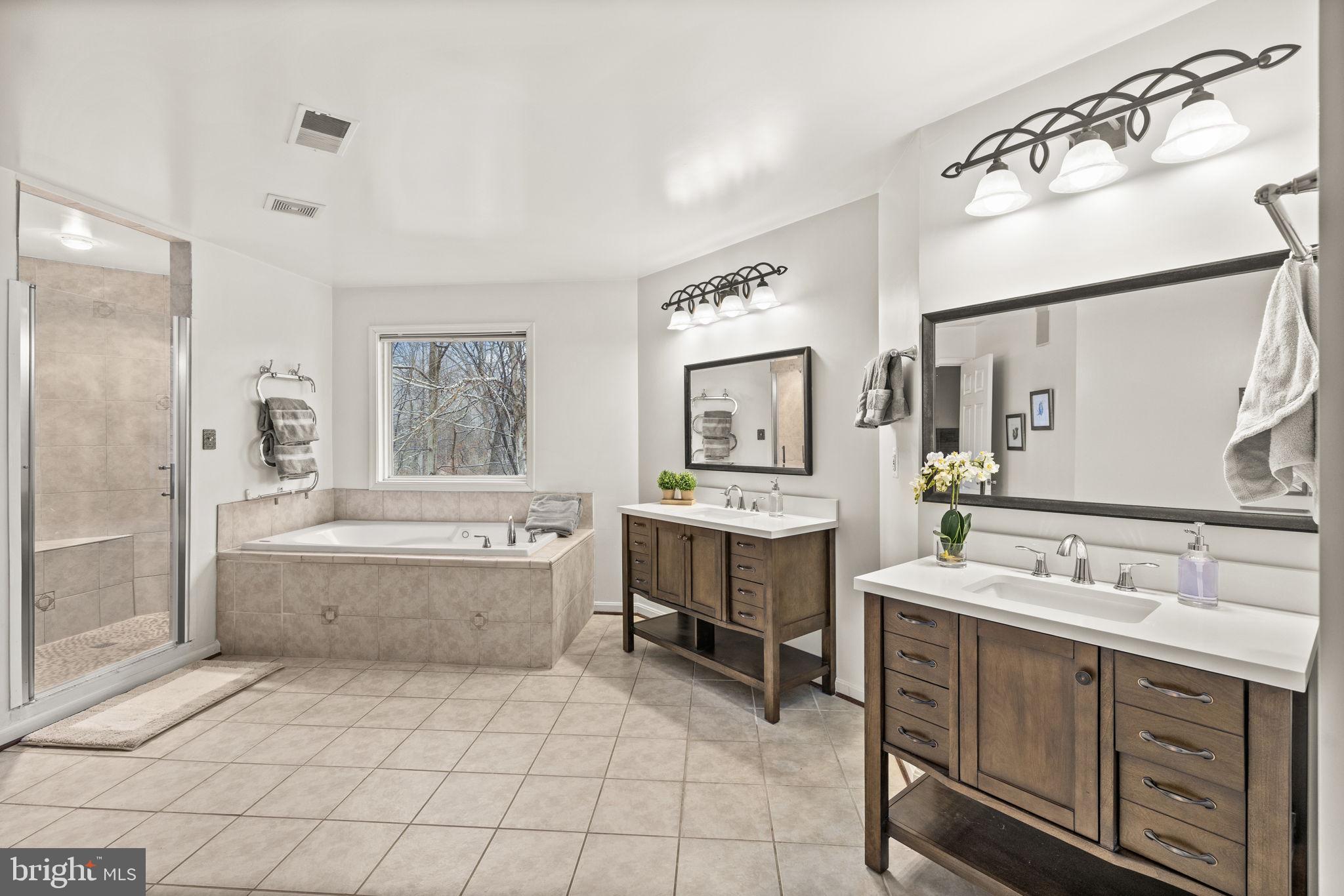 CAMELOT-BROOK HAVEN - Residential