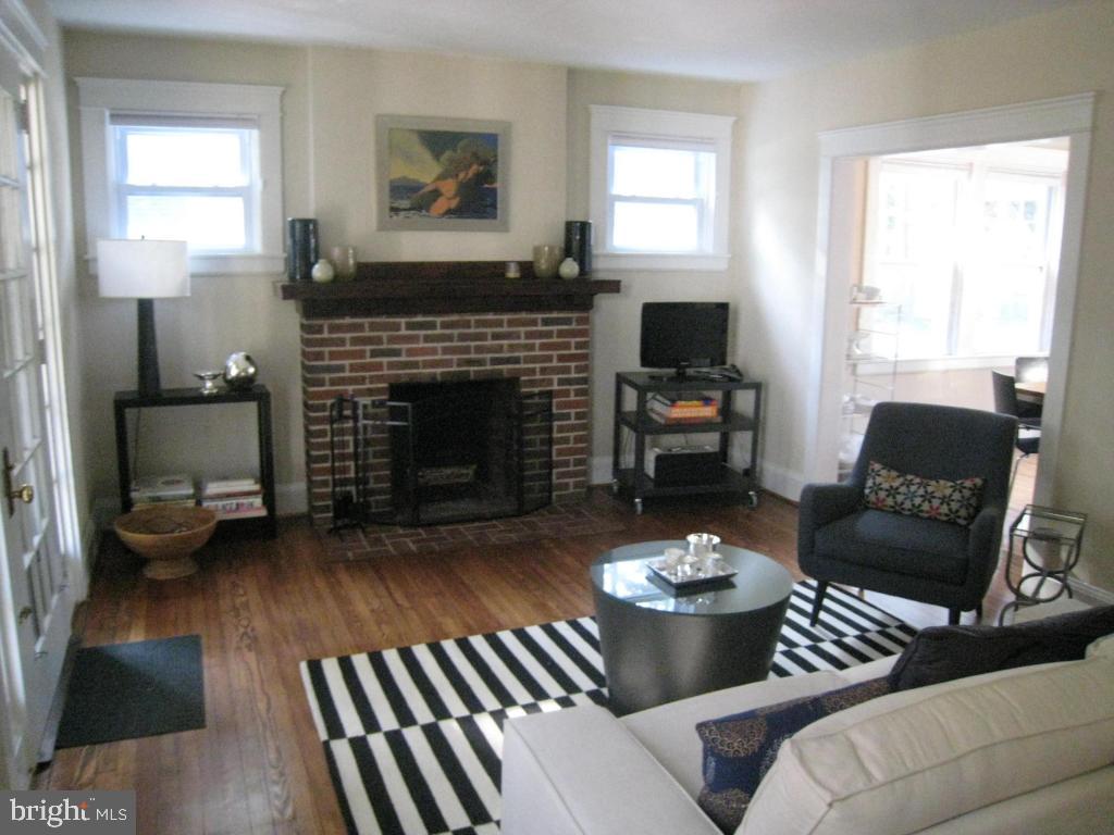 ROSEVILLE ESTATES - Residential