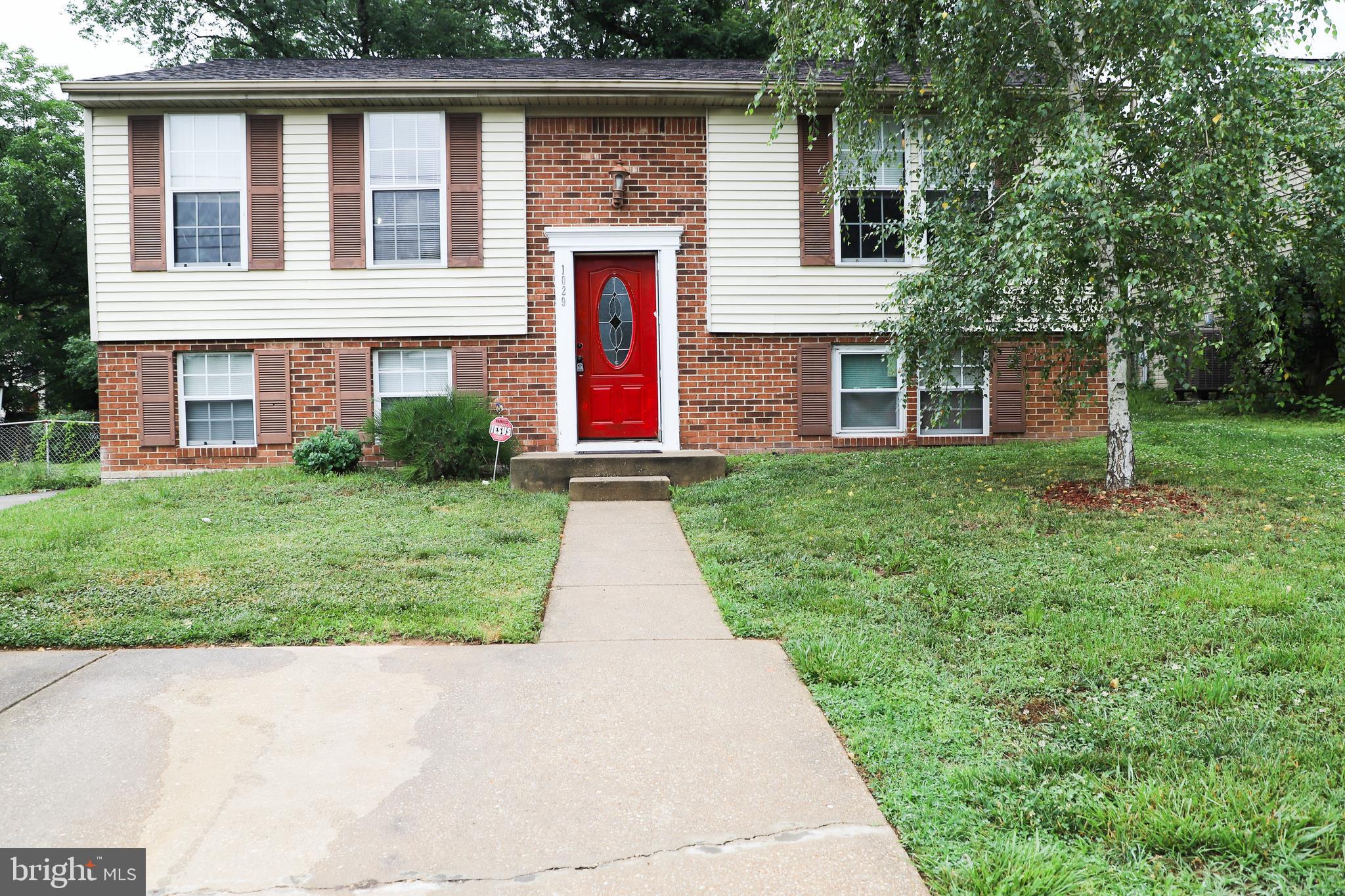 Single Family ready for its newest owner. Beautiful split foyer with an open floor plan. This home has a fenced in backyard, 4 bedrooms and 2 bathroom and a possible 5th bedroom. New roof only two months old on a quiet street close to Washington D.C.  Home has a two car drive way, good size bedrooms. Hardwood floors in living room and ceramic tile in the bathrooms. Deck off the back of the home. Come see this home today!