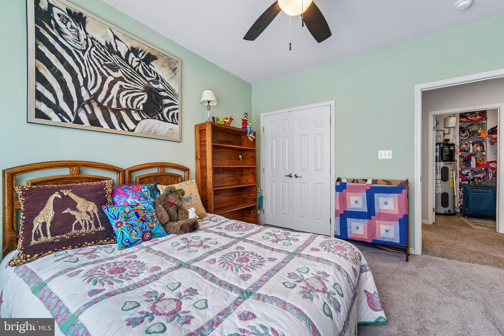 ELKRIDGE CROSSING - Residential