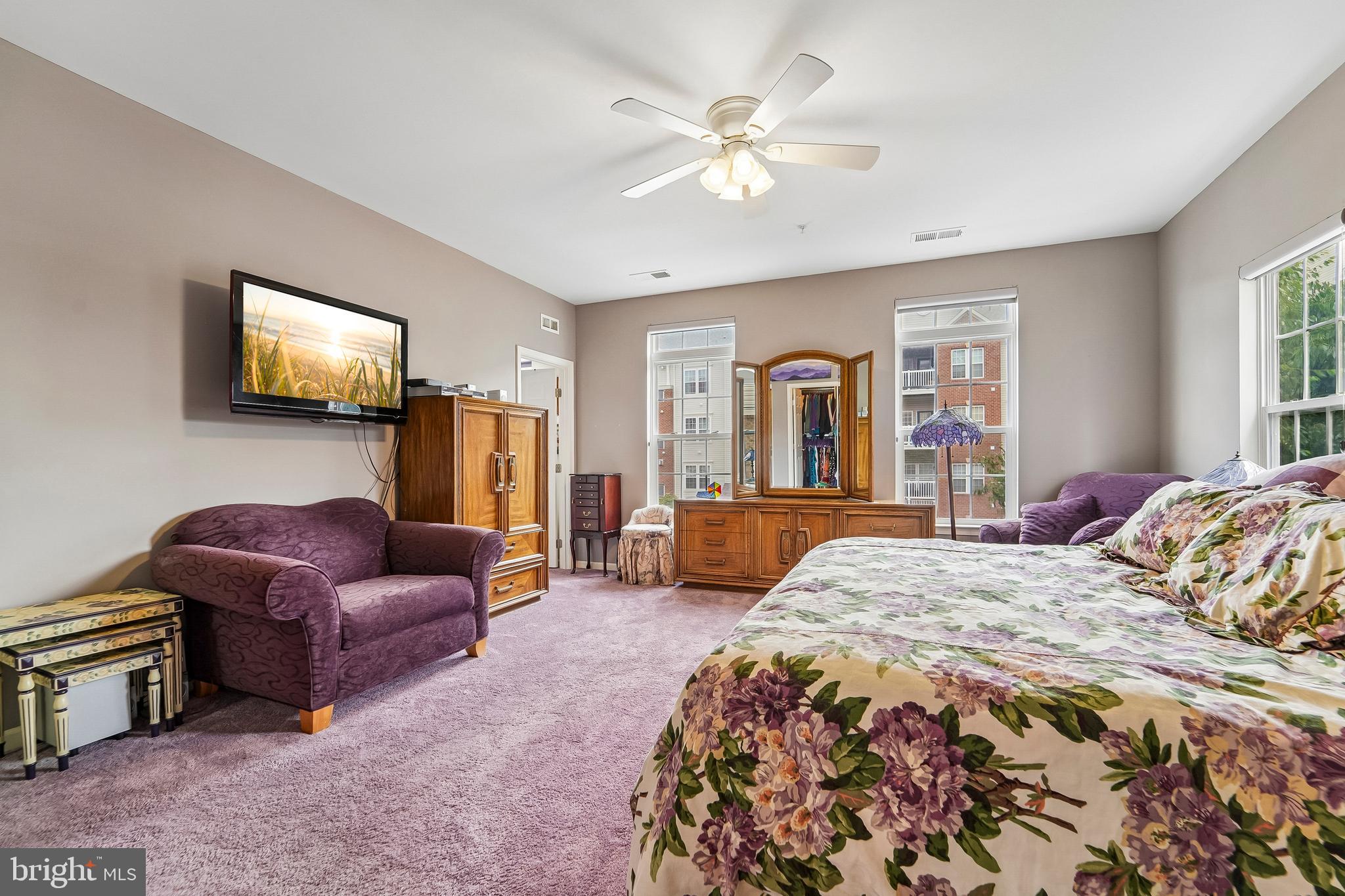 ELKRIDGE CROSSING - Residential