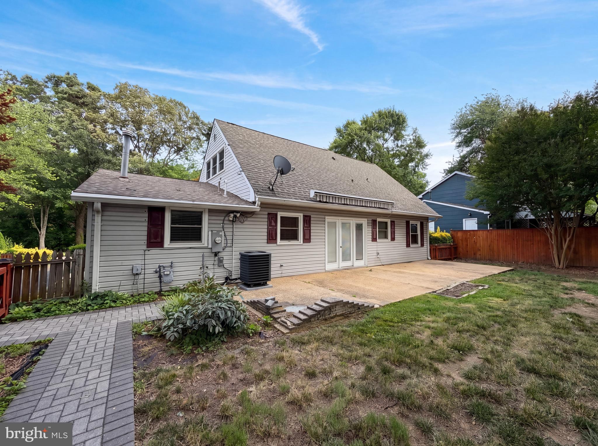 MEADOWBROOK - Residential