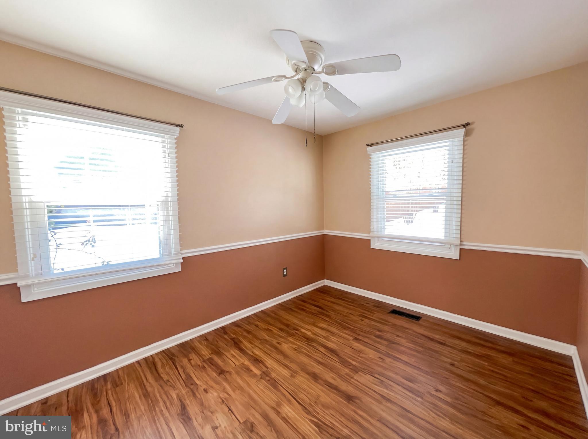MEADOWBROOK - Residential