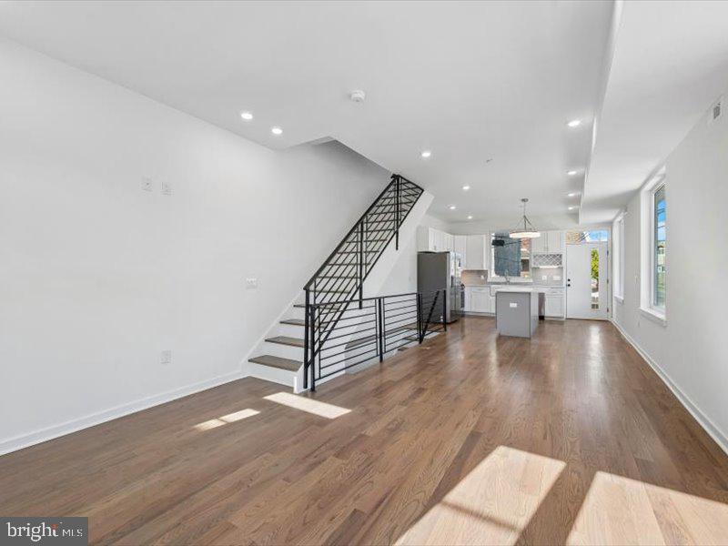 GRAYS FERRY - Residential