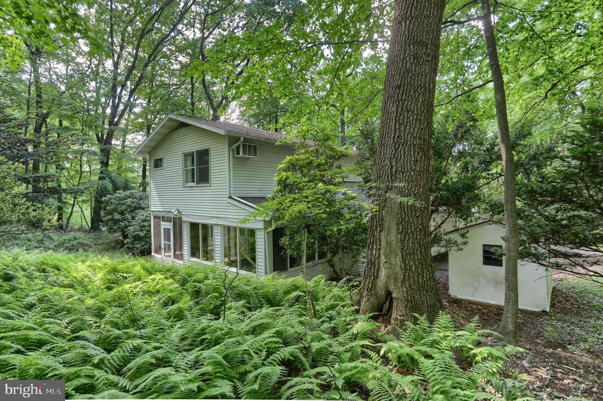 HILLCREST - Residential