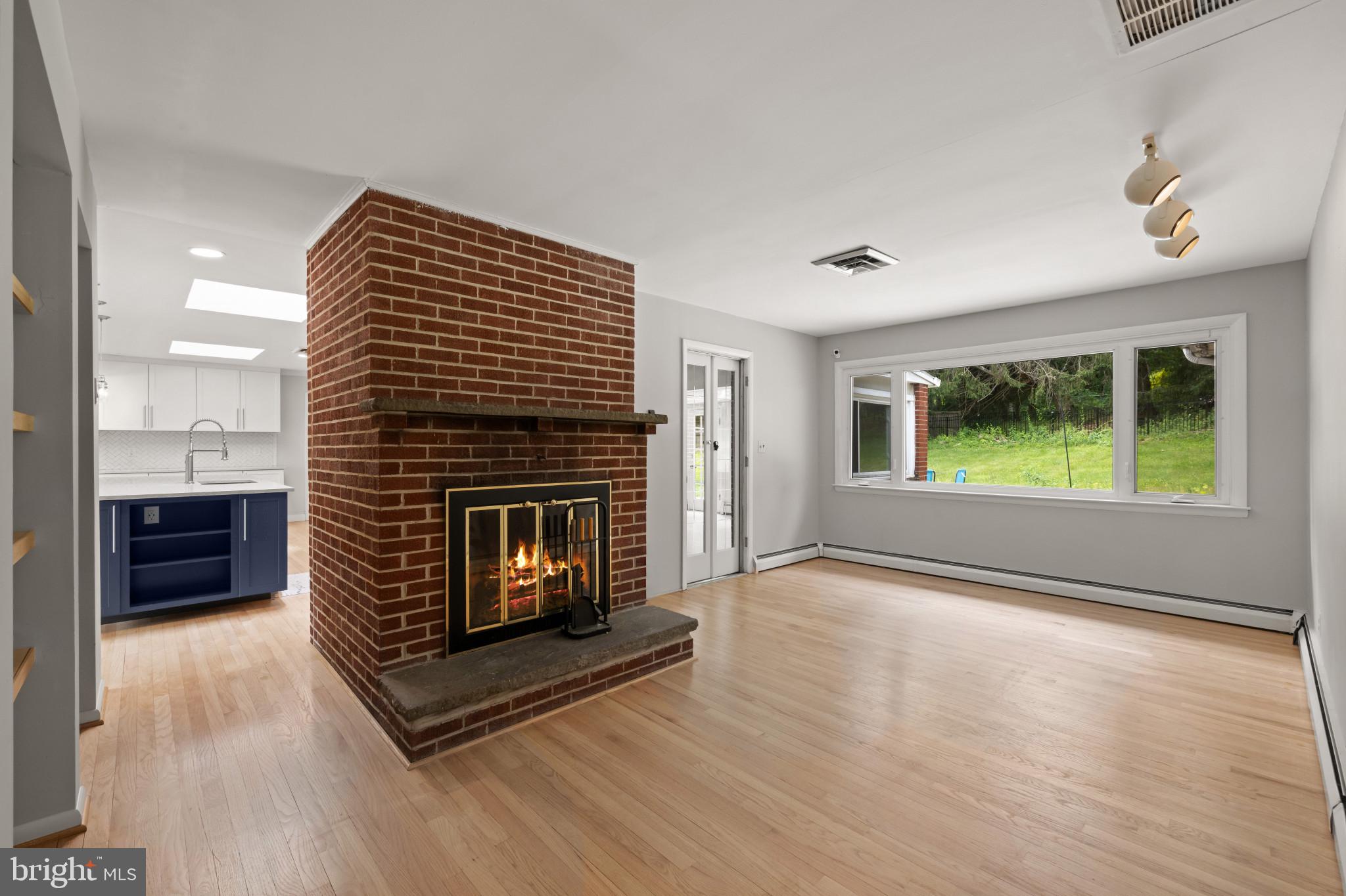 GREENSPRING VALLEY - Residential