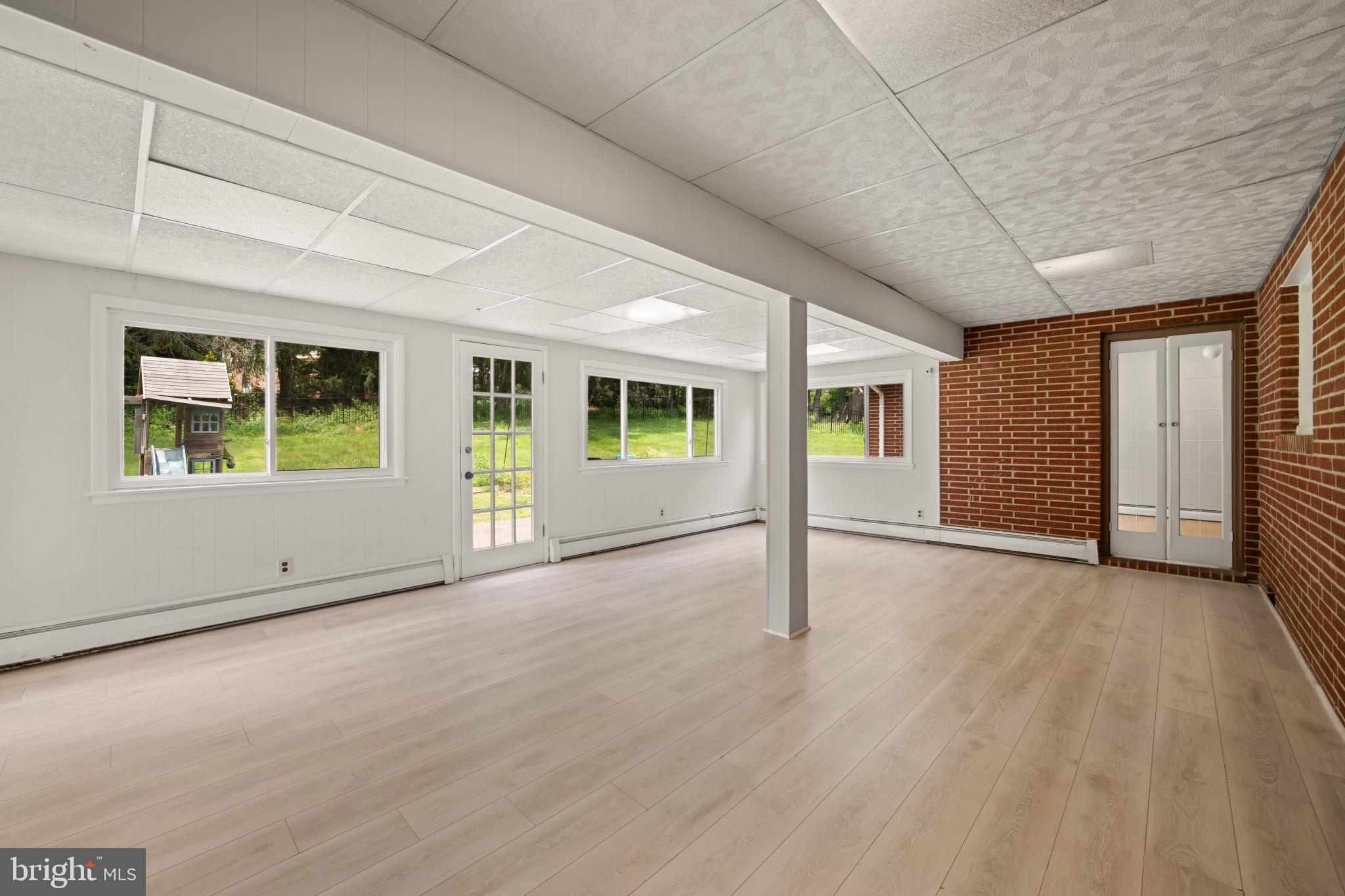 GREENSPRING VALLEY - Residential
