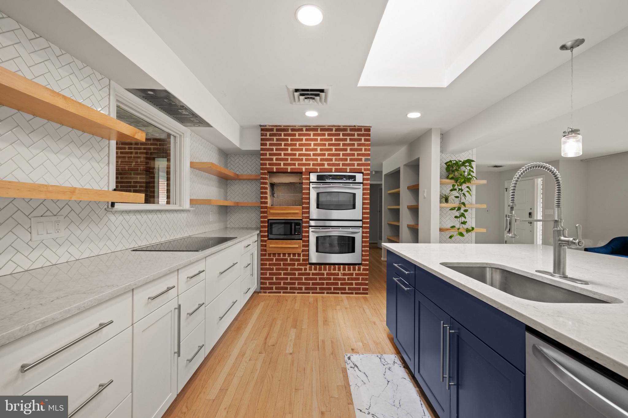 GREENSPRING VALLEY - Residential