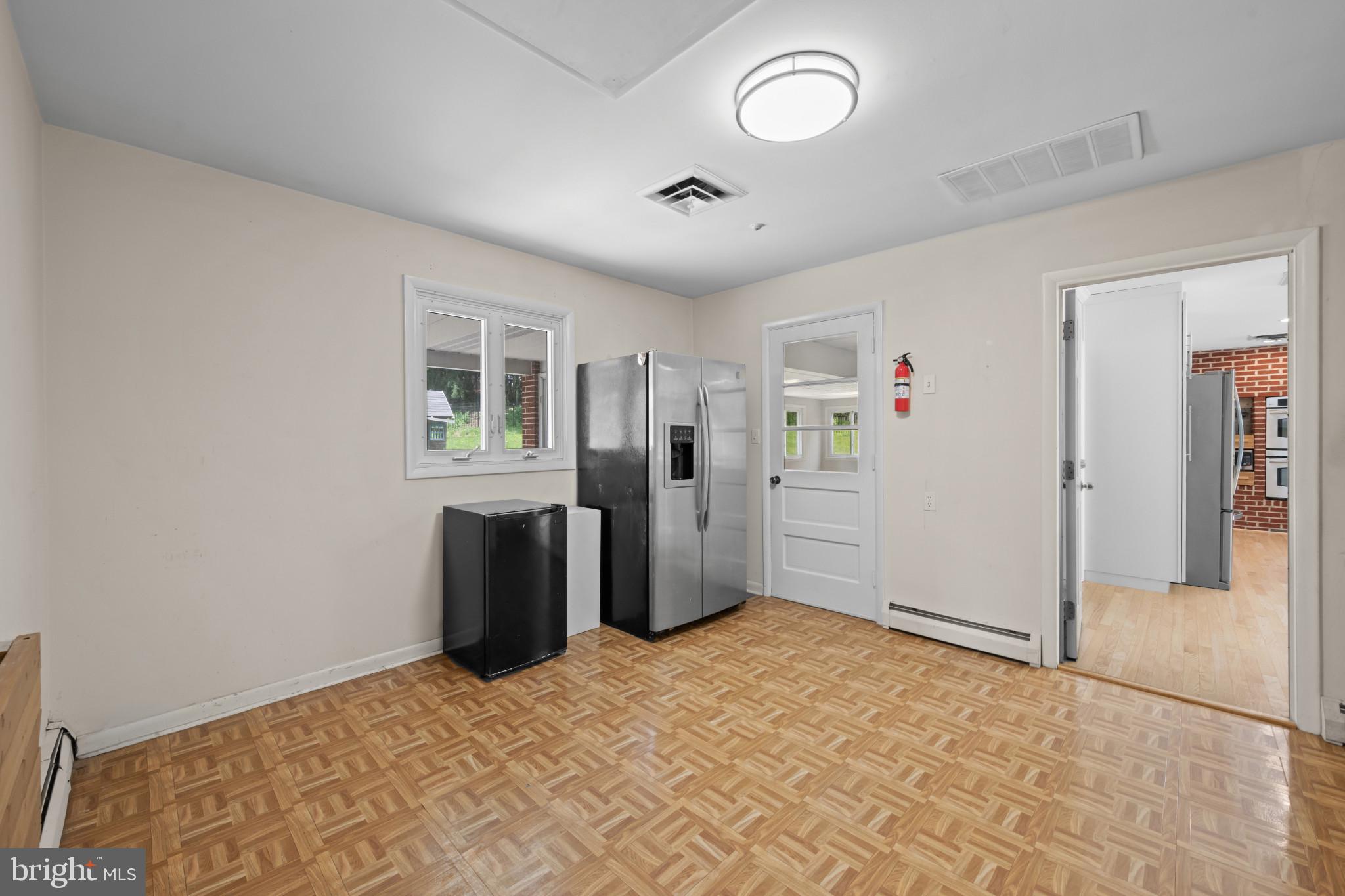 GREENSPRING VALLEY - Residential