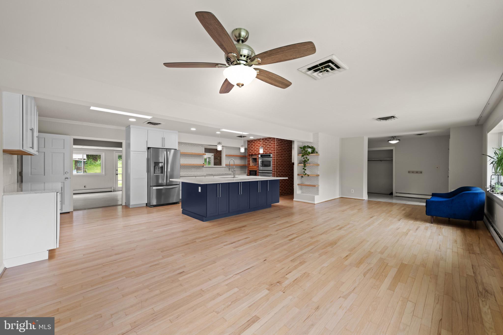 GREENSPRING VALLEY - Residential