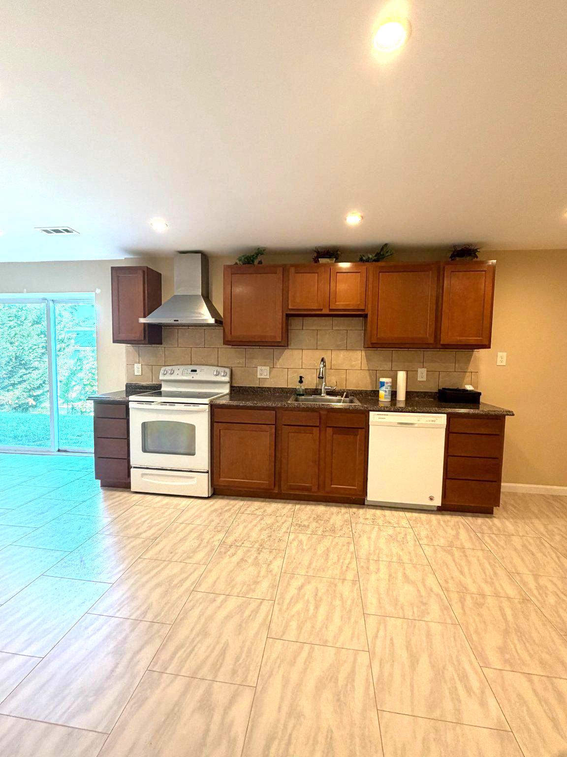EASTERN VIEW - Residential
