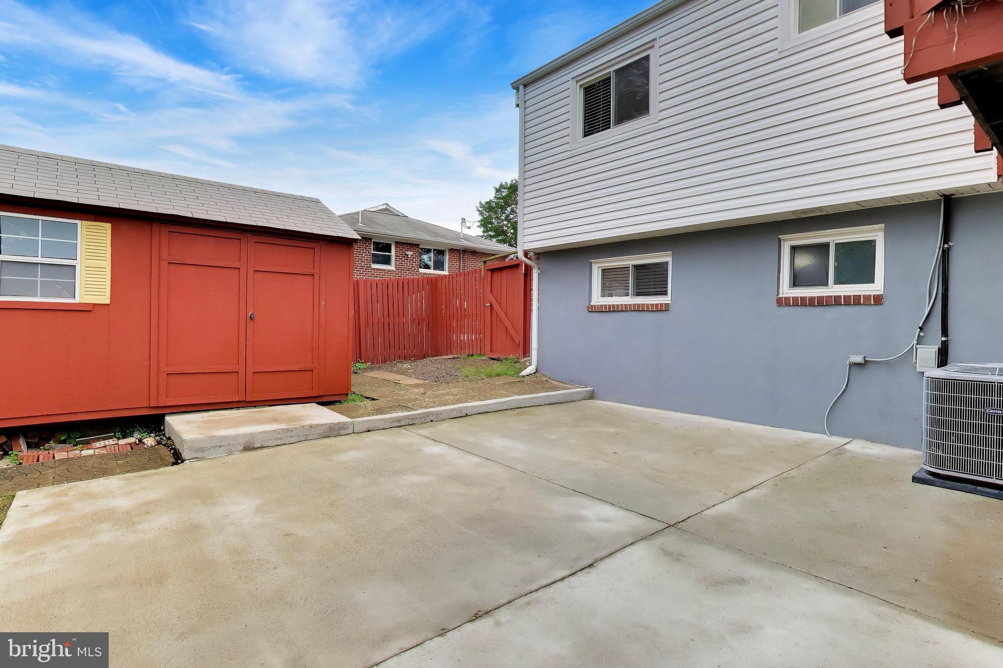 SPRINGFIELD PARK - Residential