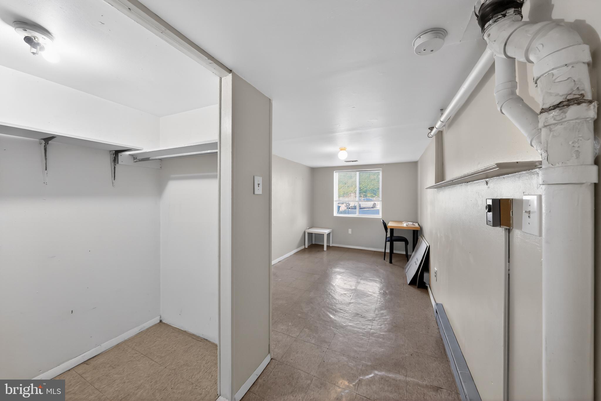 COLLEGE PARK - Residential