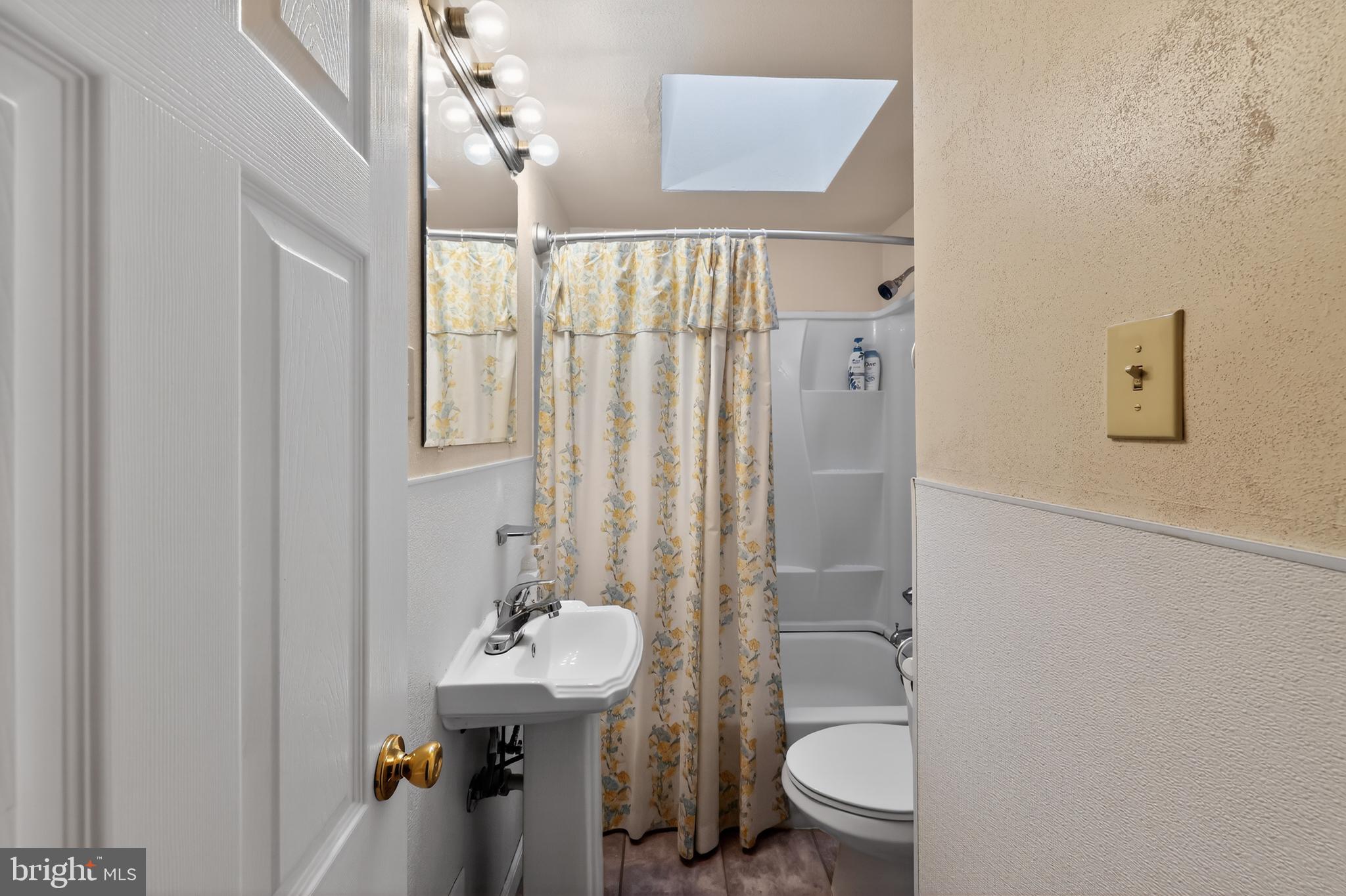 COLLEGE PARK - Residential