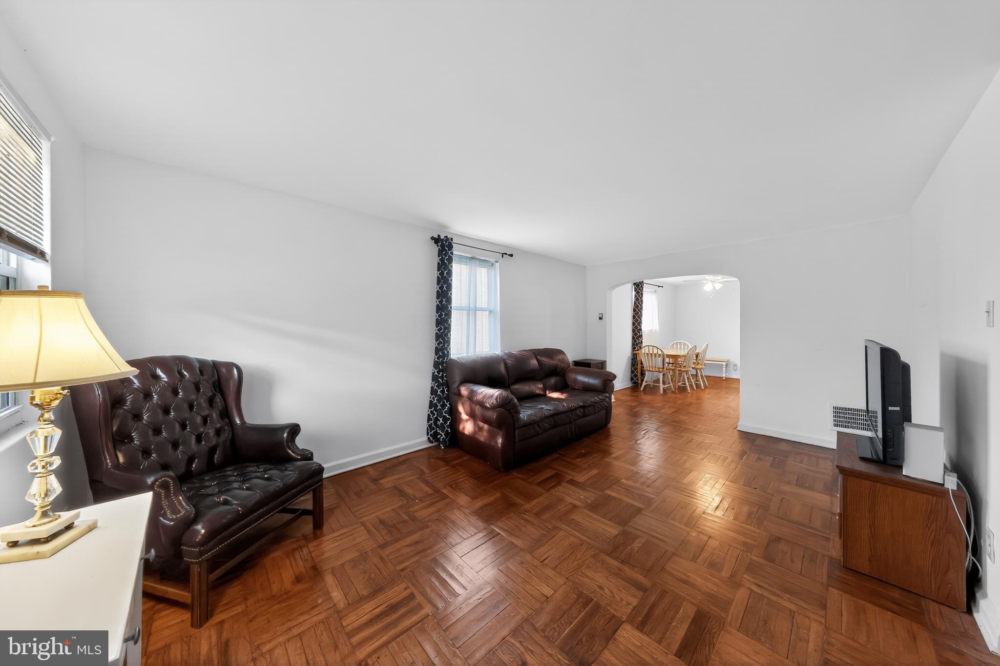 COLLEGE PARK - Residential