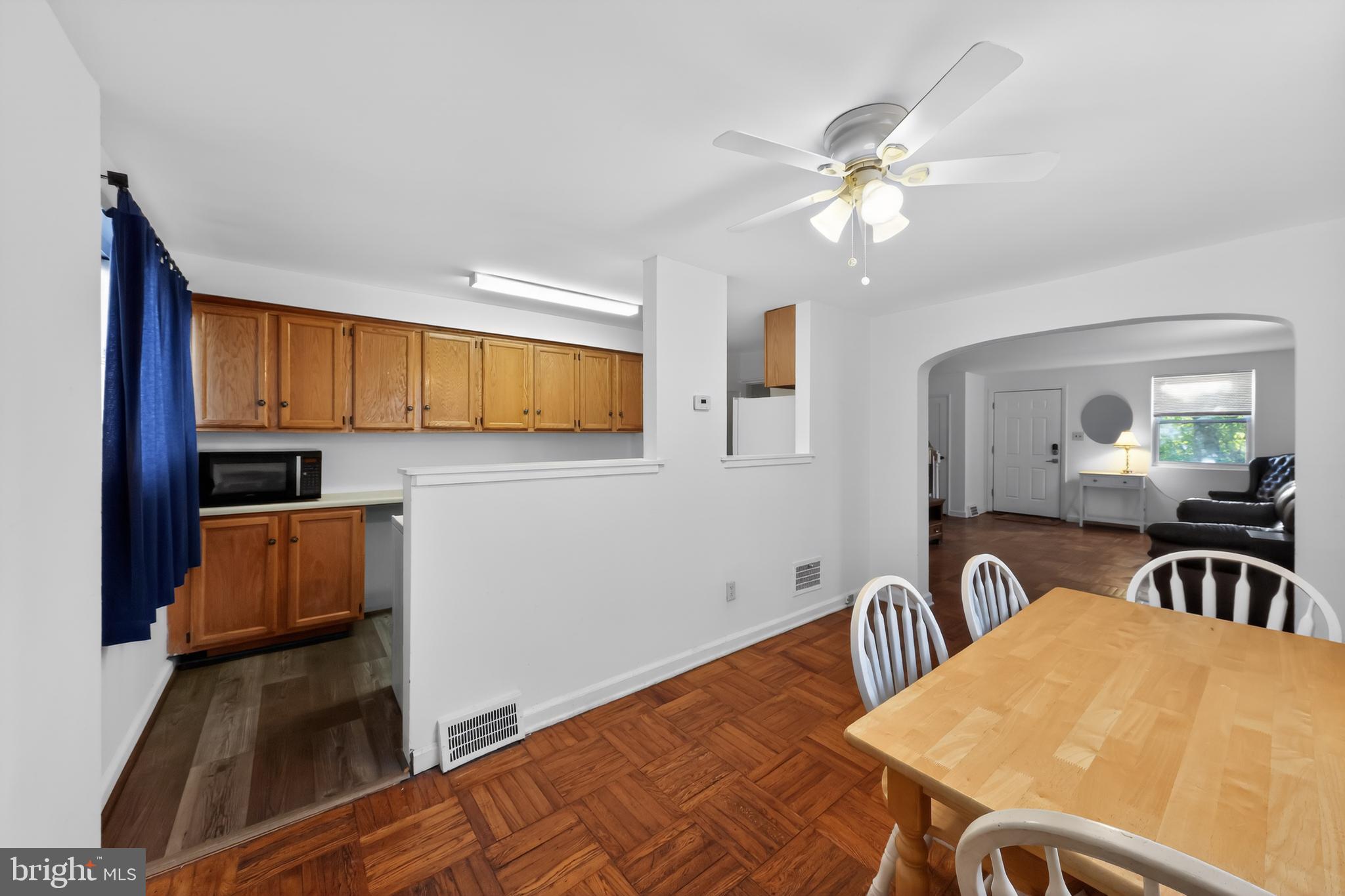 COLLEGE PARK - Residential