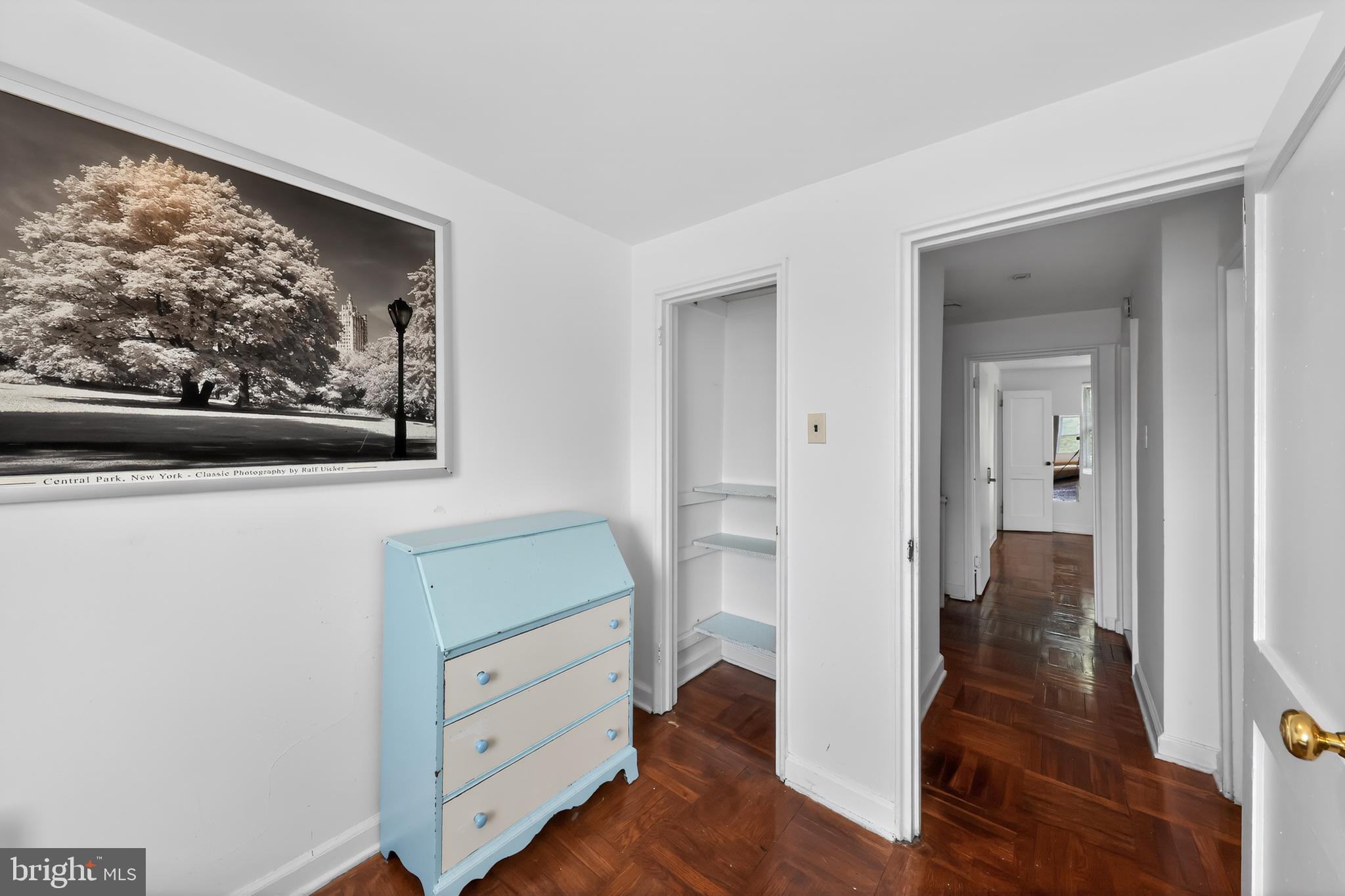 COLLEGE PARK - Residential