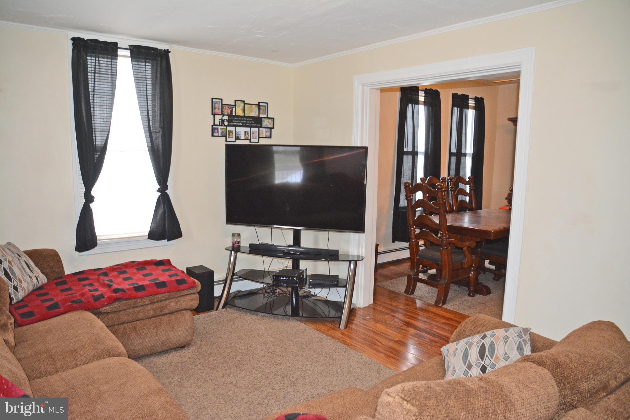 RED LION - Residential