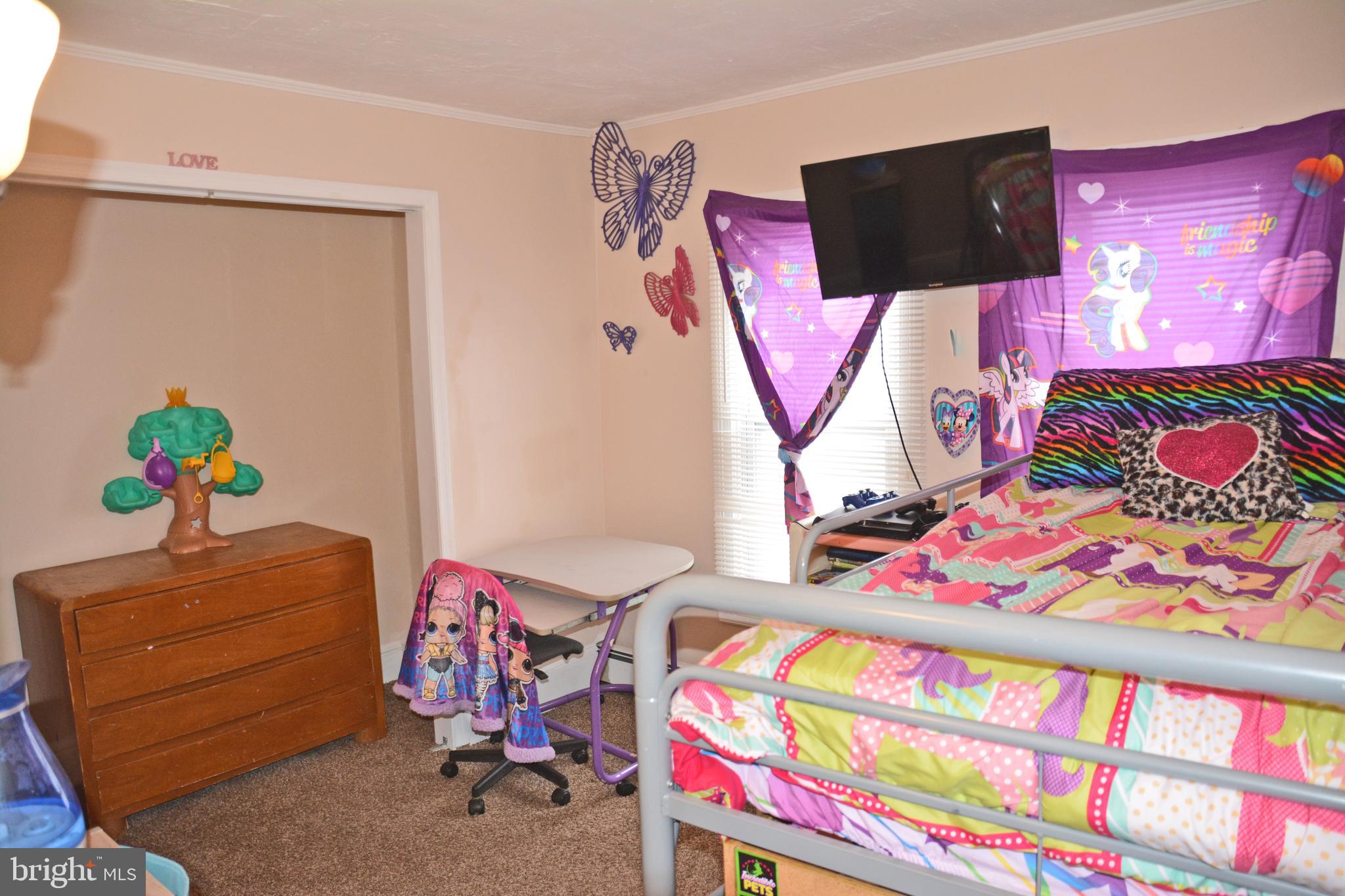 RED LION - Residential
