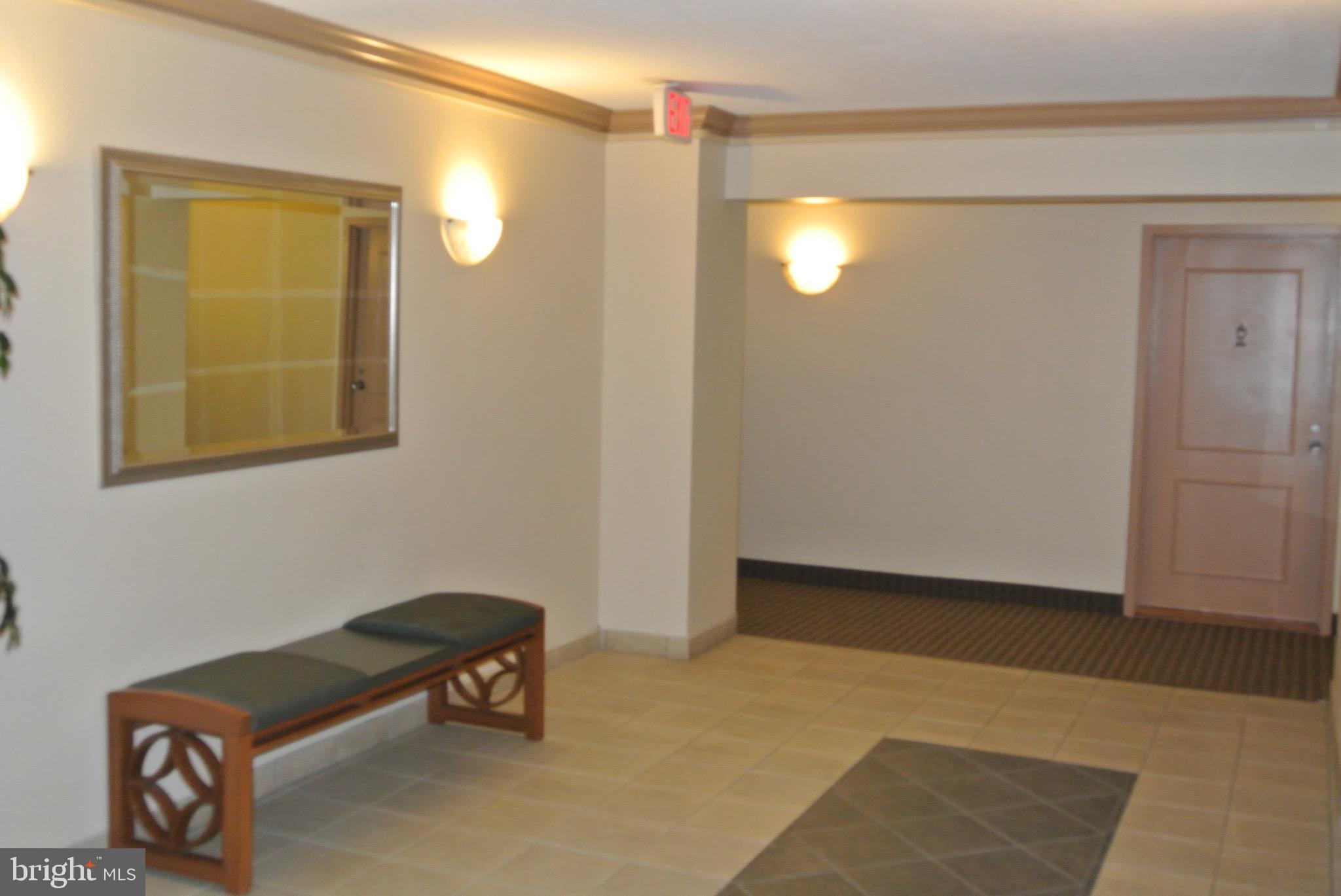 AMERICANA CENTRE - Residential