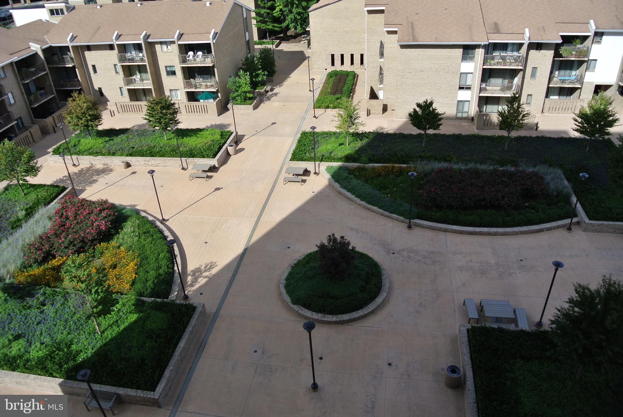 AMERICANA CENTRE - Residential
