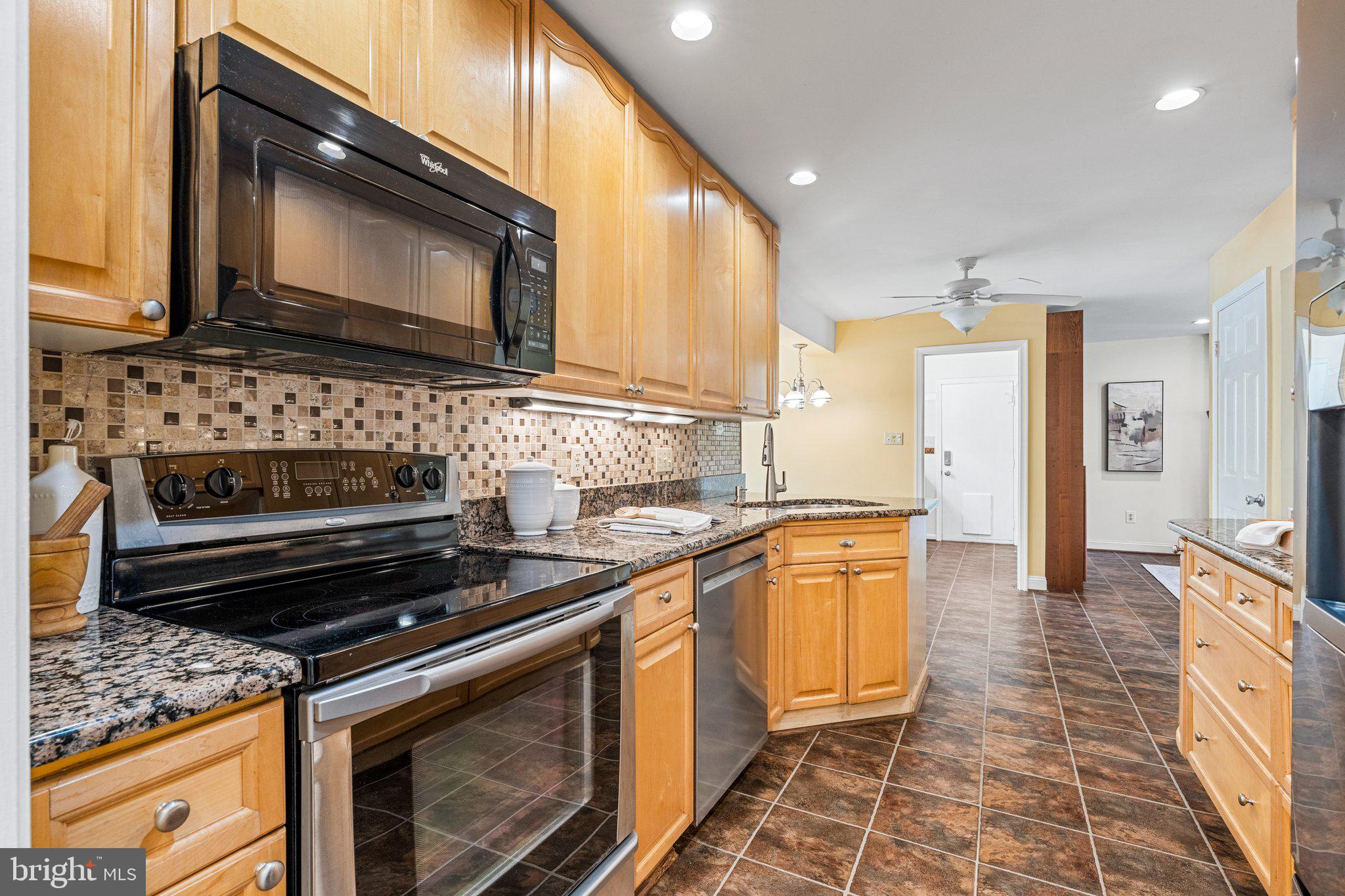 MILLS FARM - Residential