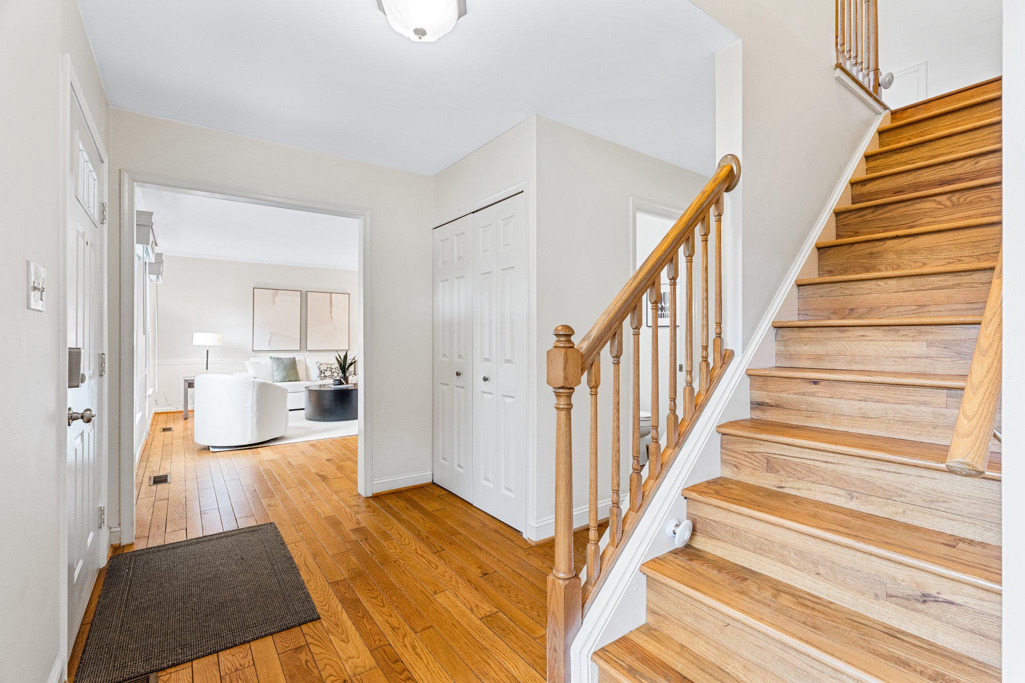 MILLS FARM - Residential