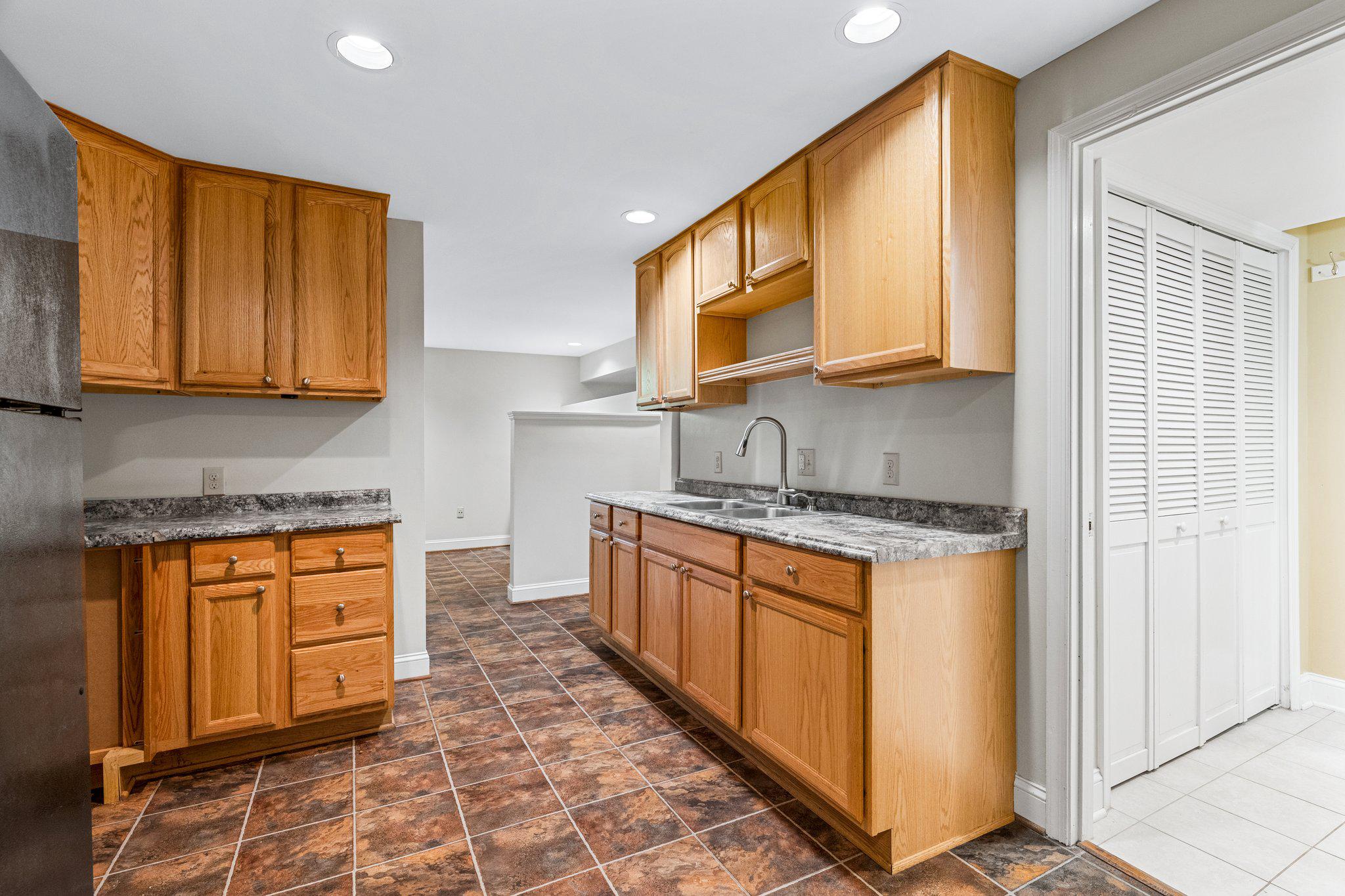 MILLS FARM - Residential