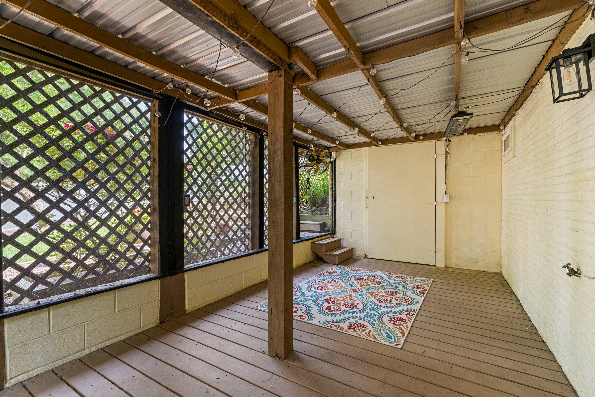 MILLS FARM - Residential