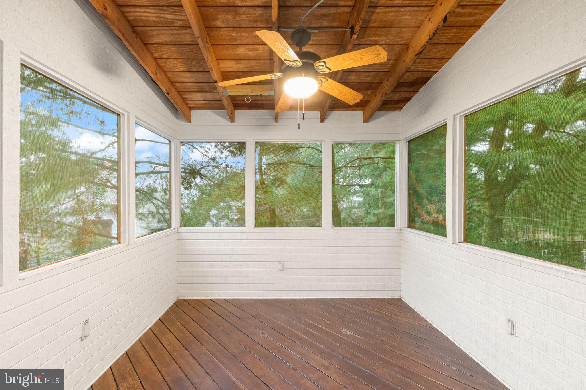 BRIGHT OAKS - Residential