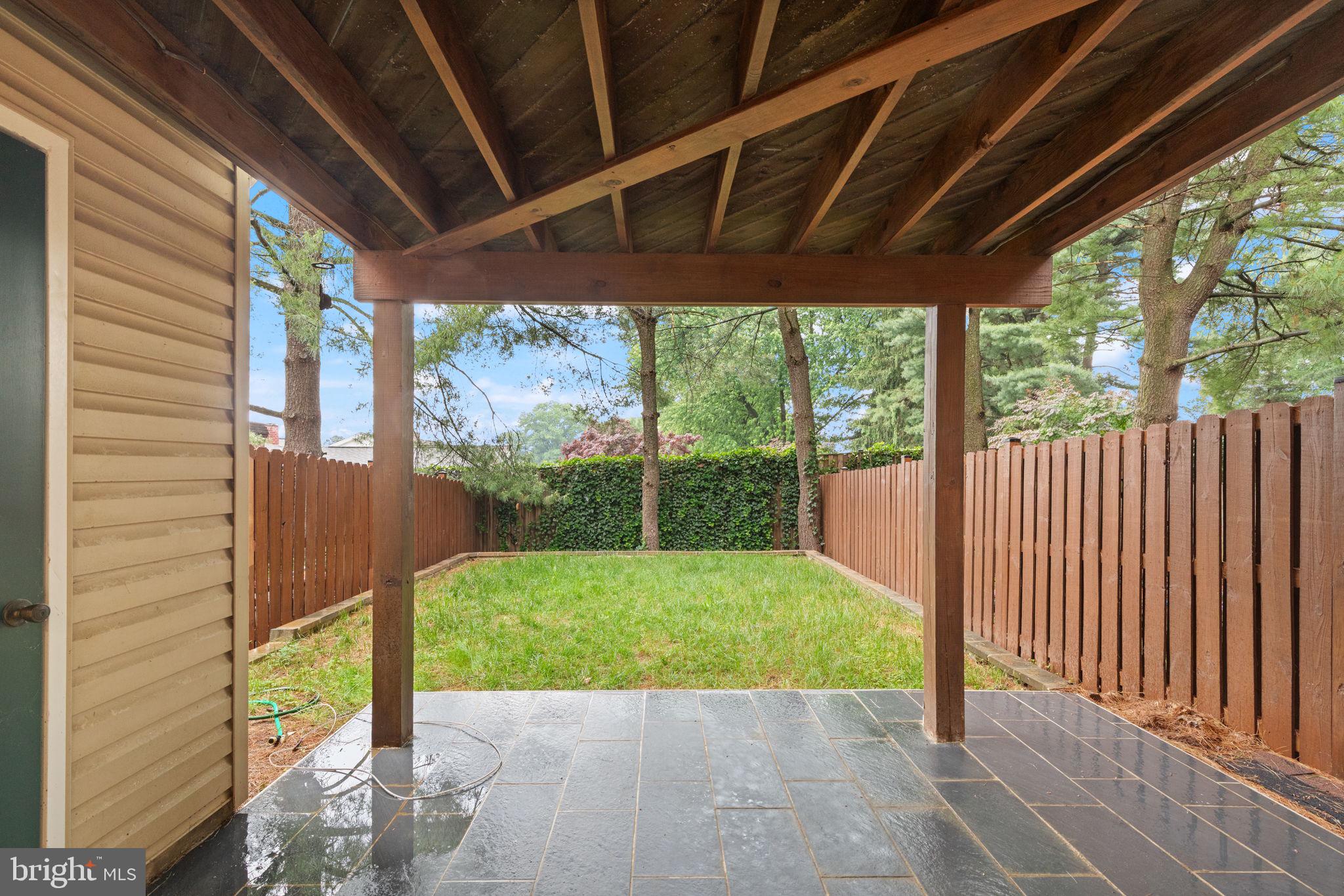 BRIGHT OAKS - Residential