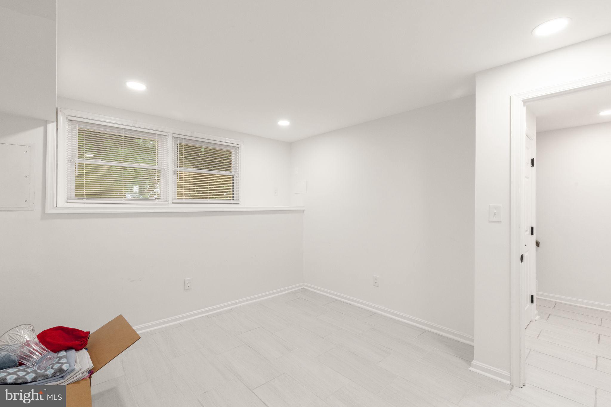 BRIGHT OAKS - Residential