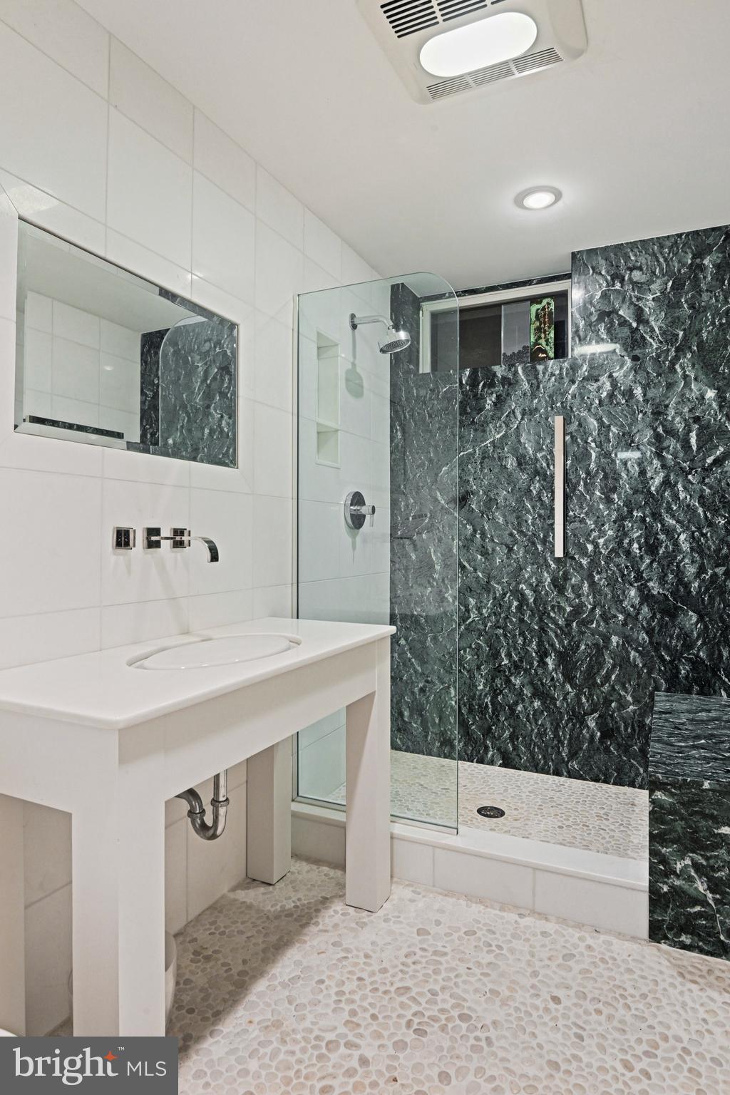 FOX VALE - Residential