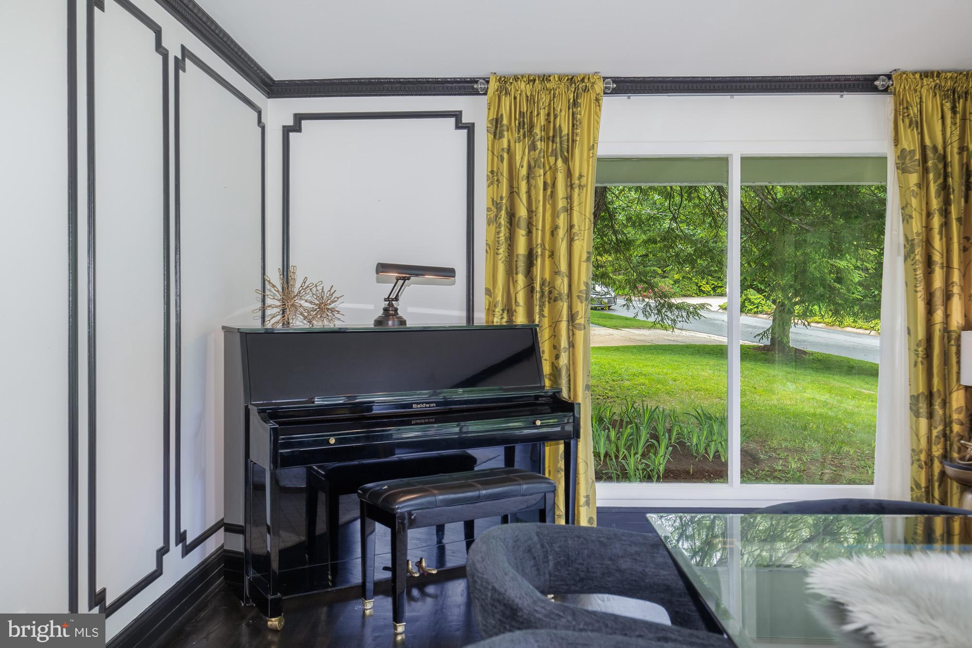 KENWOOD PARK - Residential
