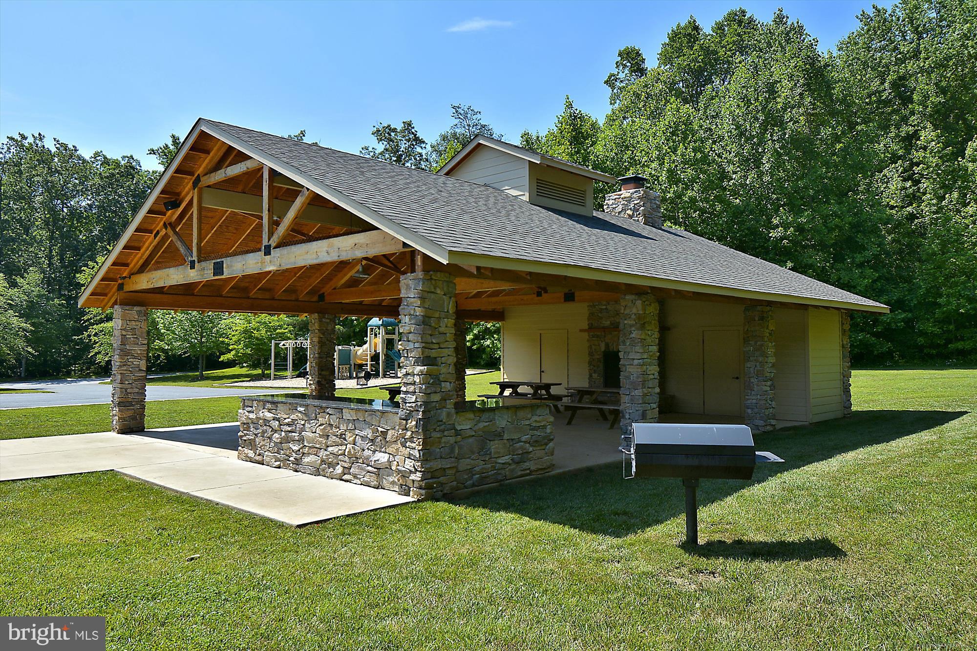 EAGLES PASSAGES - Residential