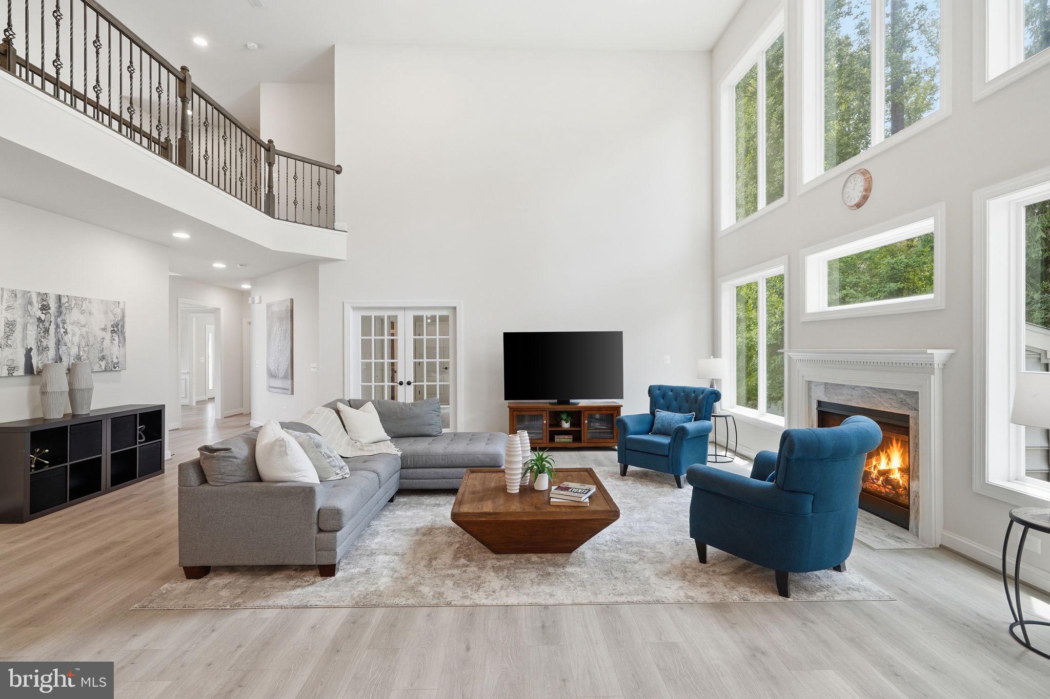 BREEZEWOOD - Residential